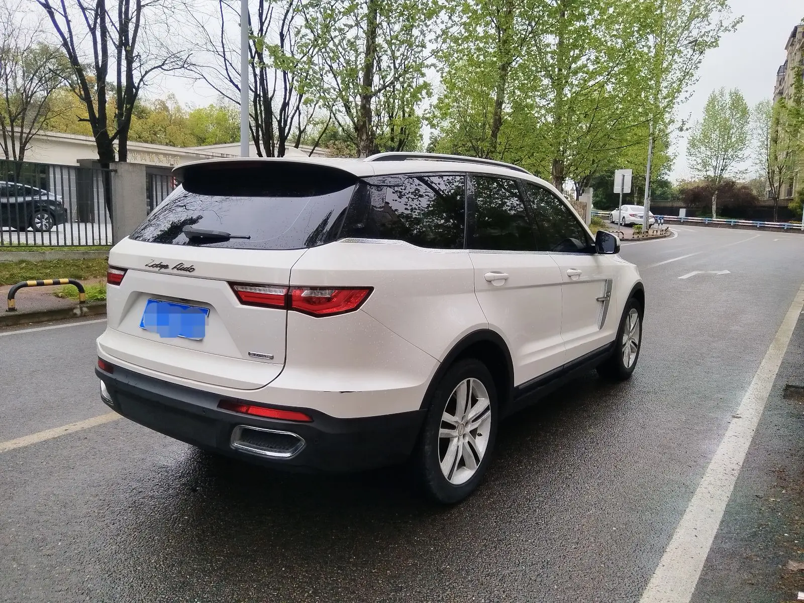 Zotye T800