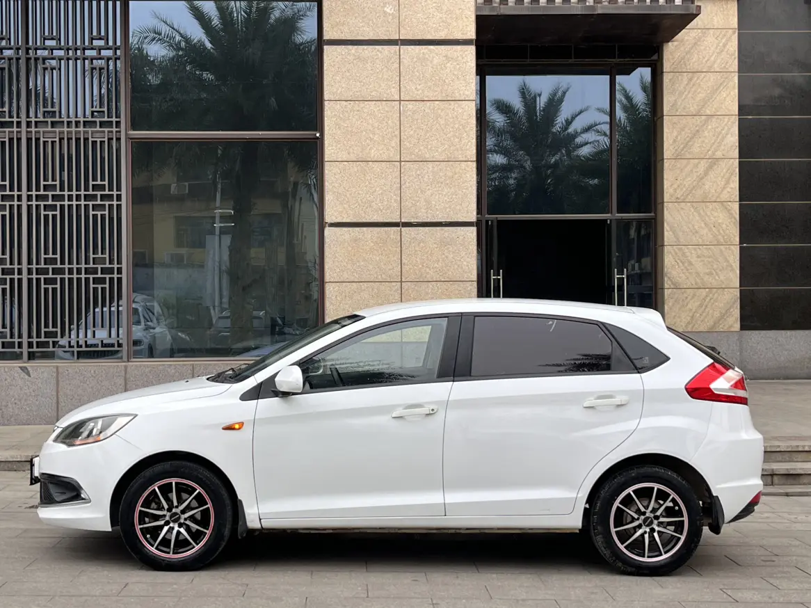 Chery Storm 2
