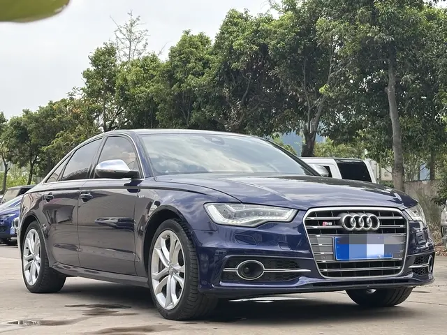 Audi S6