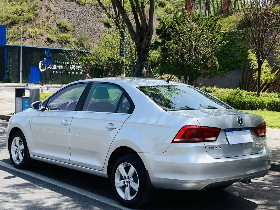 Volkswagen Santana