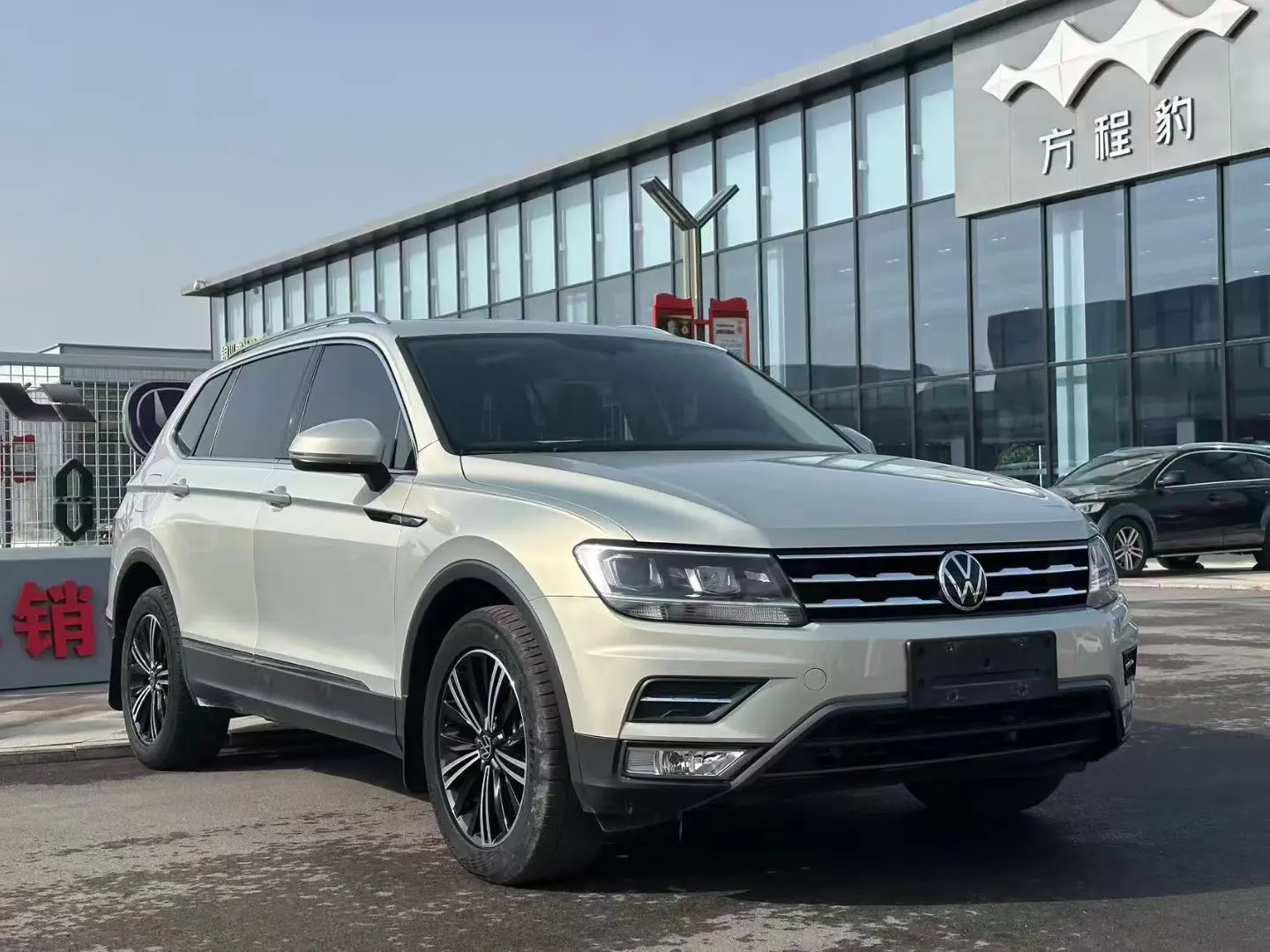 Volkswagen Tiguan L