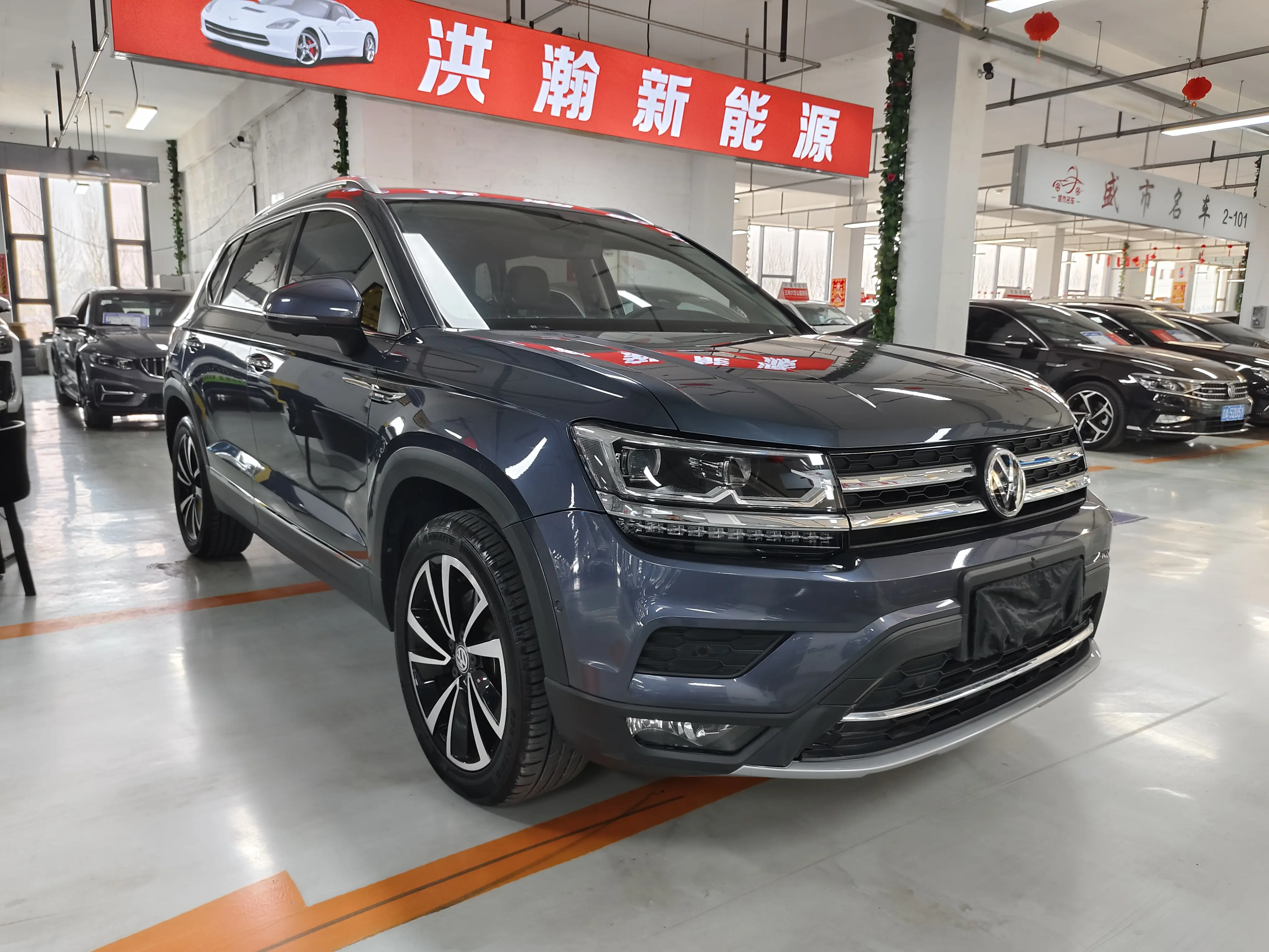 Volkswagen Tharu