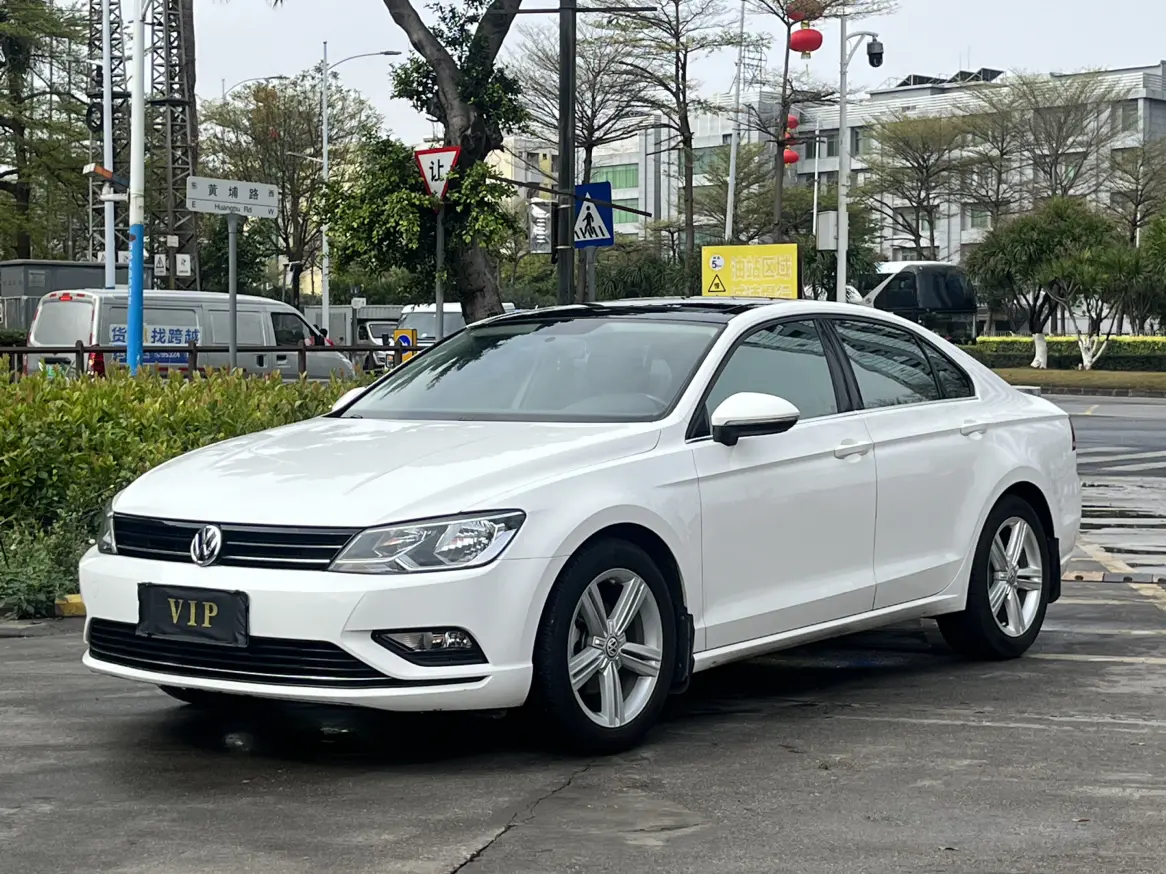 Volkswagen Lamando