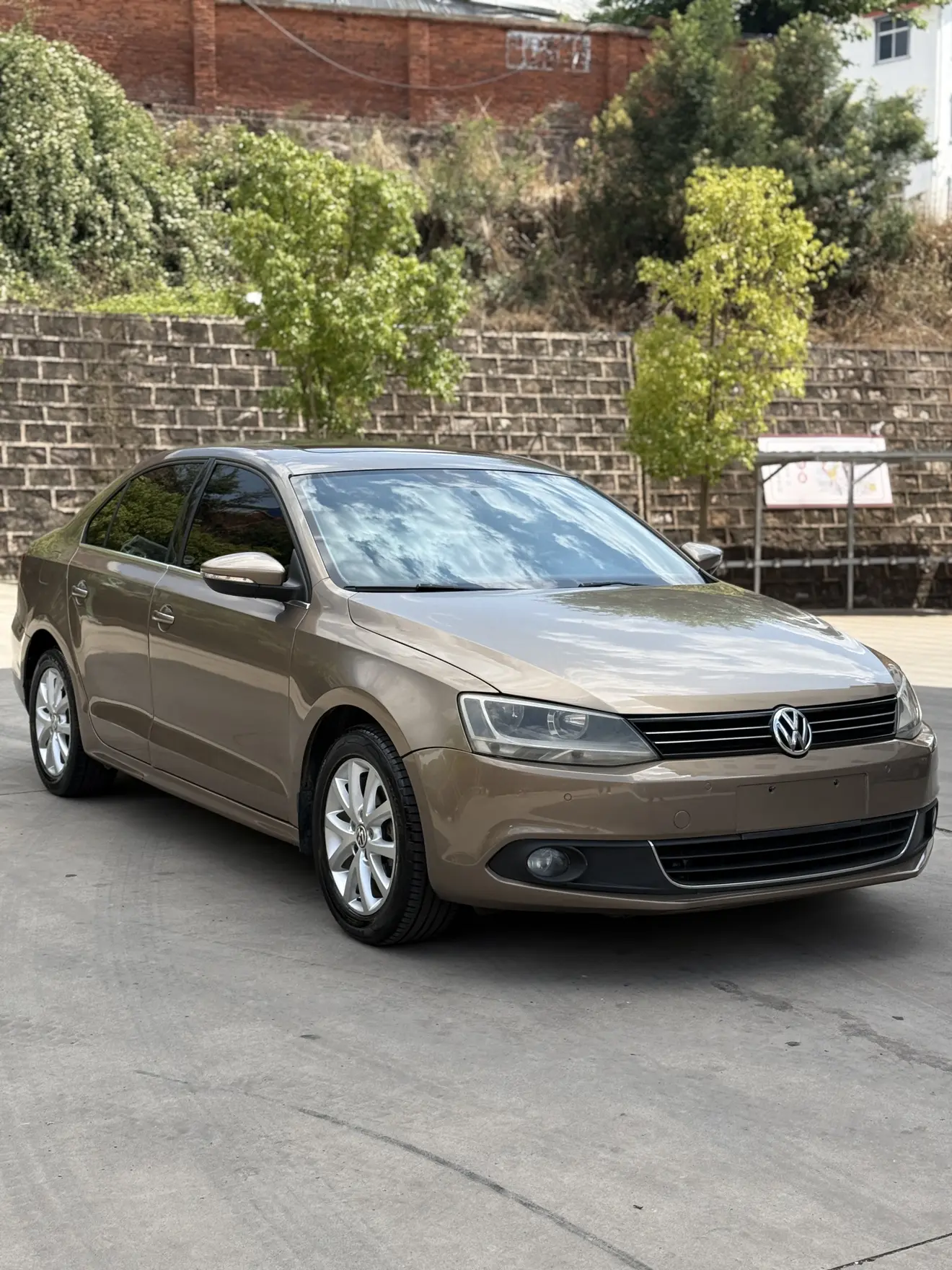 Volkswagen Sagitar