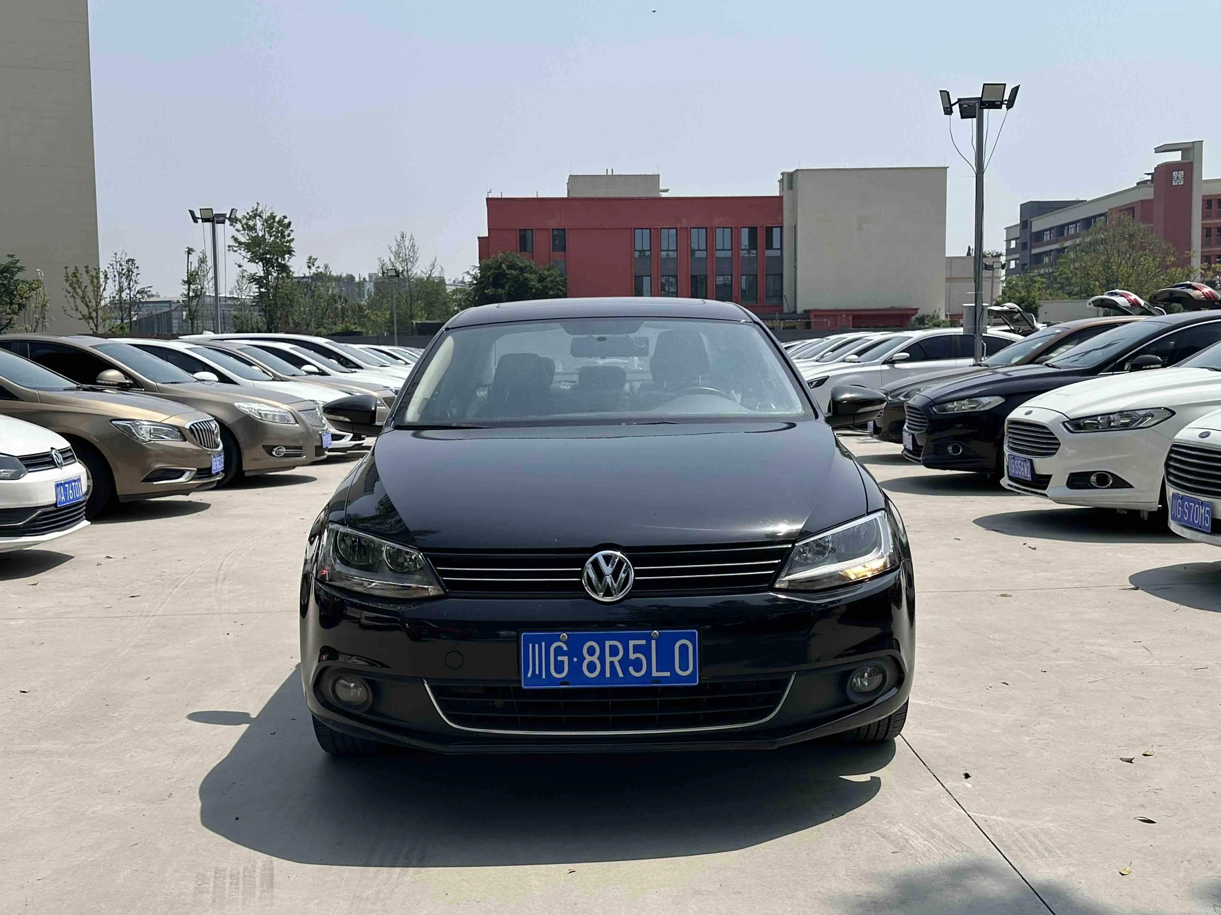 Volkswagen Sagitar