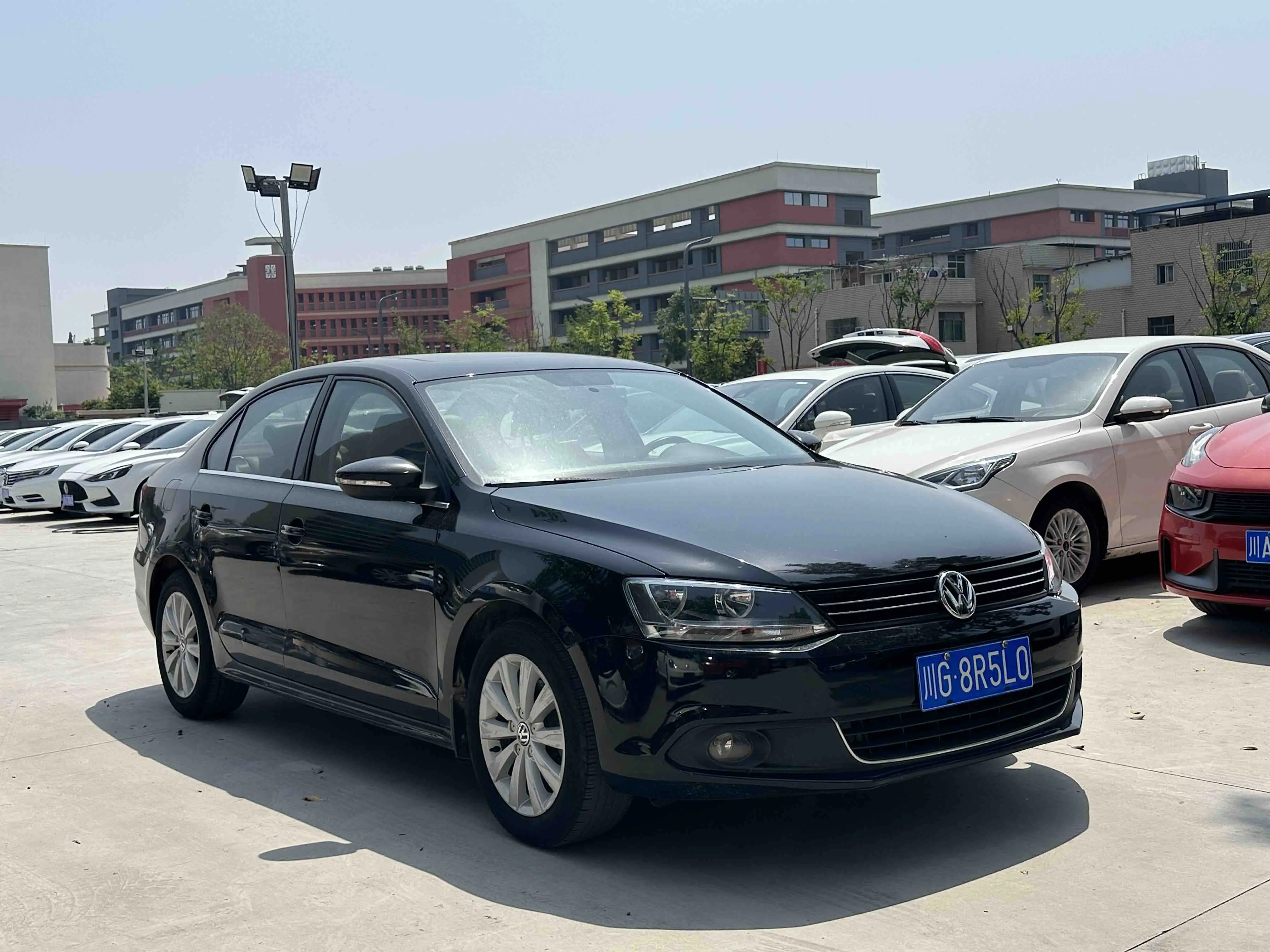Volkswagen Sagitar