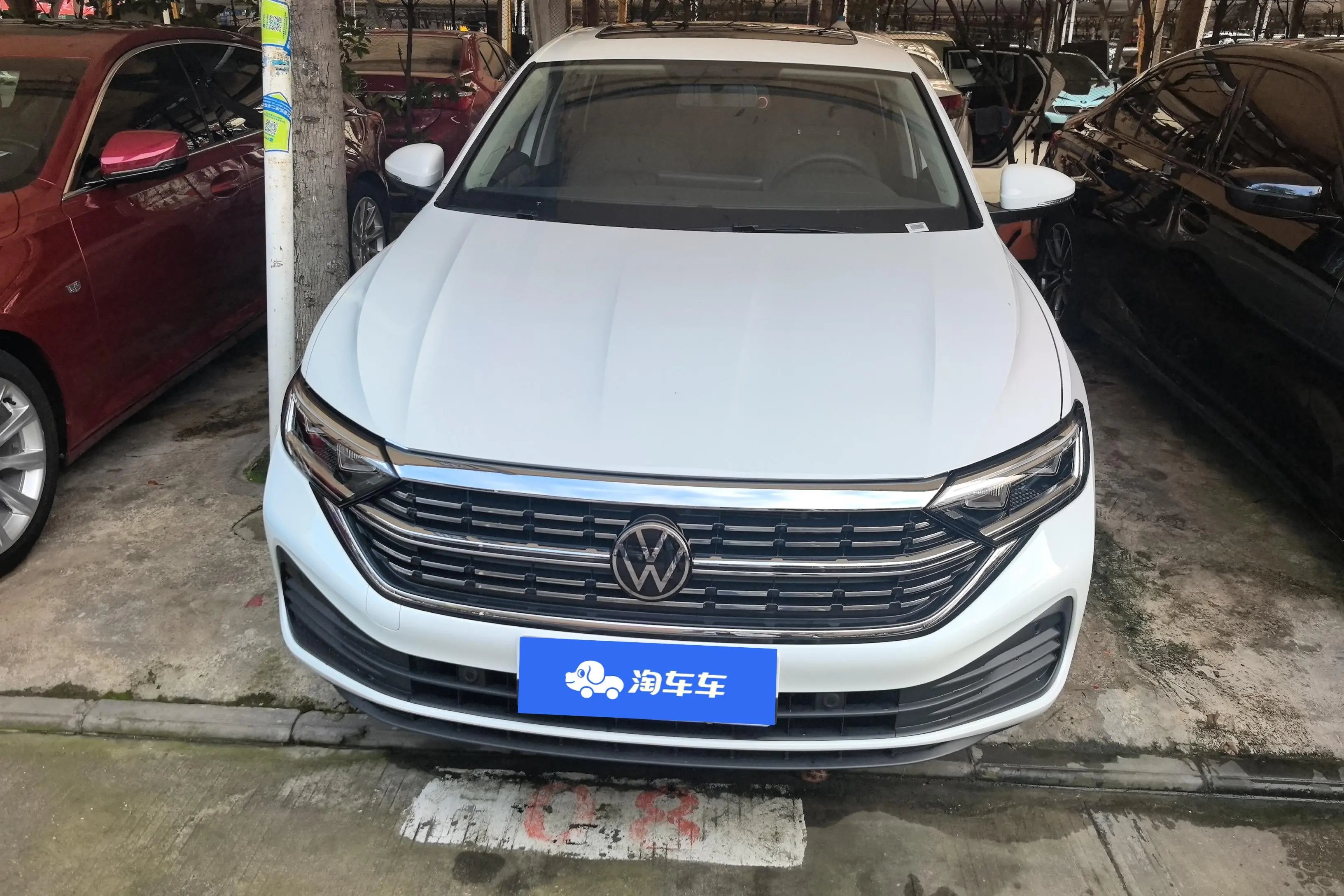 Volkswagen Sagitar