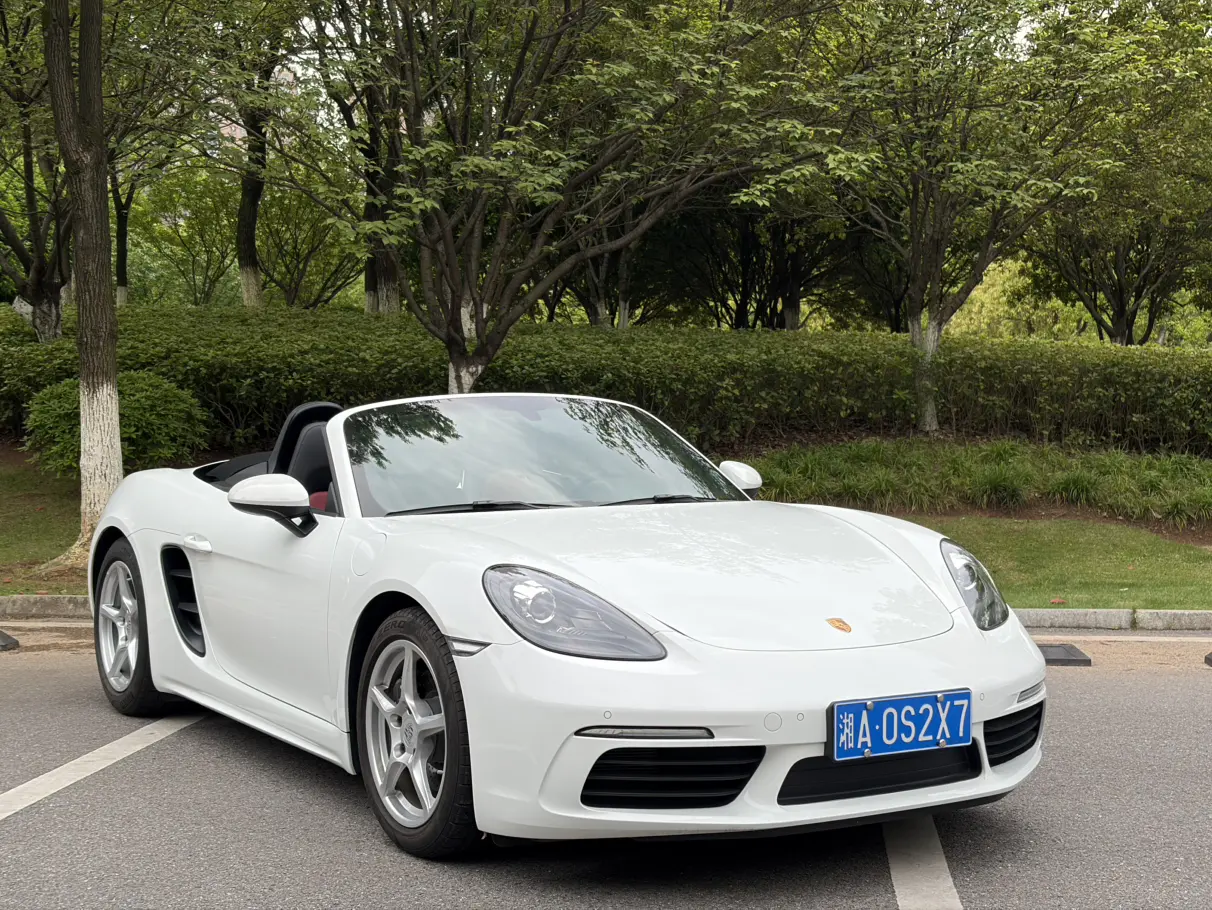 Porsche 718