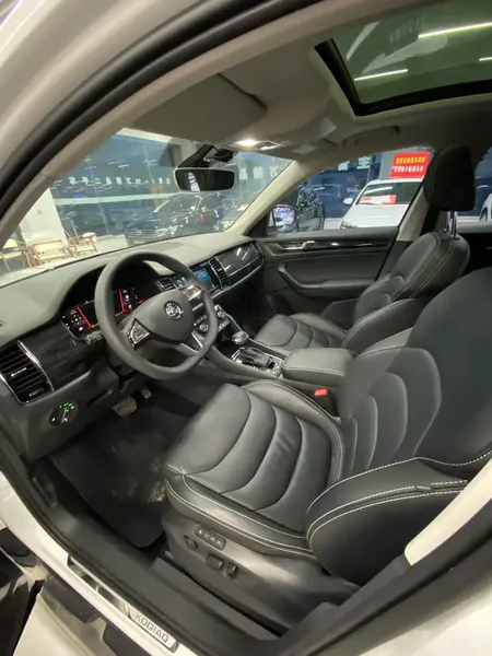 catalog-car-7
