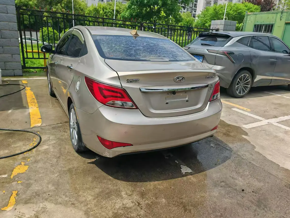 Hyundai Verna