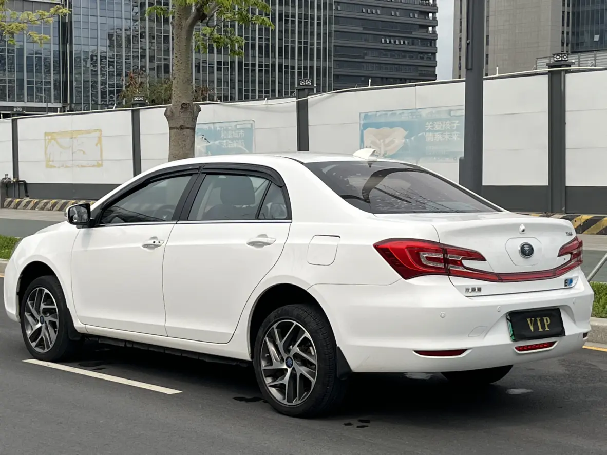 BYD QinEV