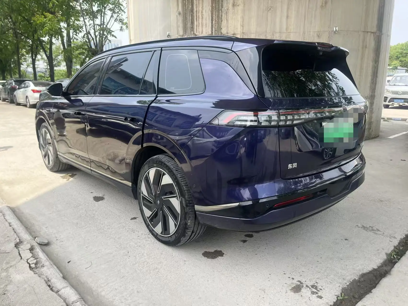 Dongfeng Yipai 008