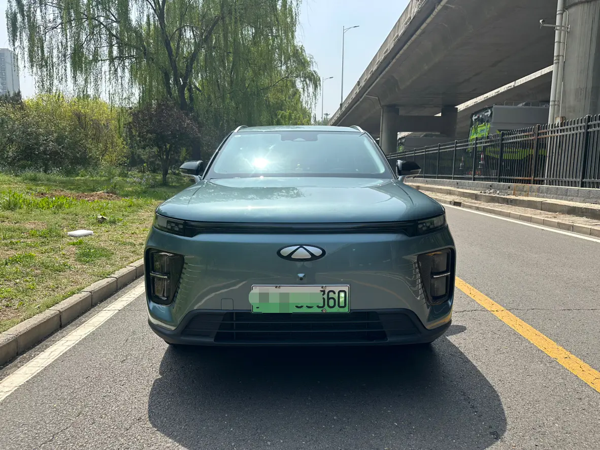Chery Fengyun T6