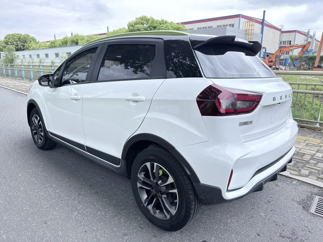 Geely EX3 Kung Fu Cow