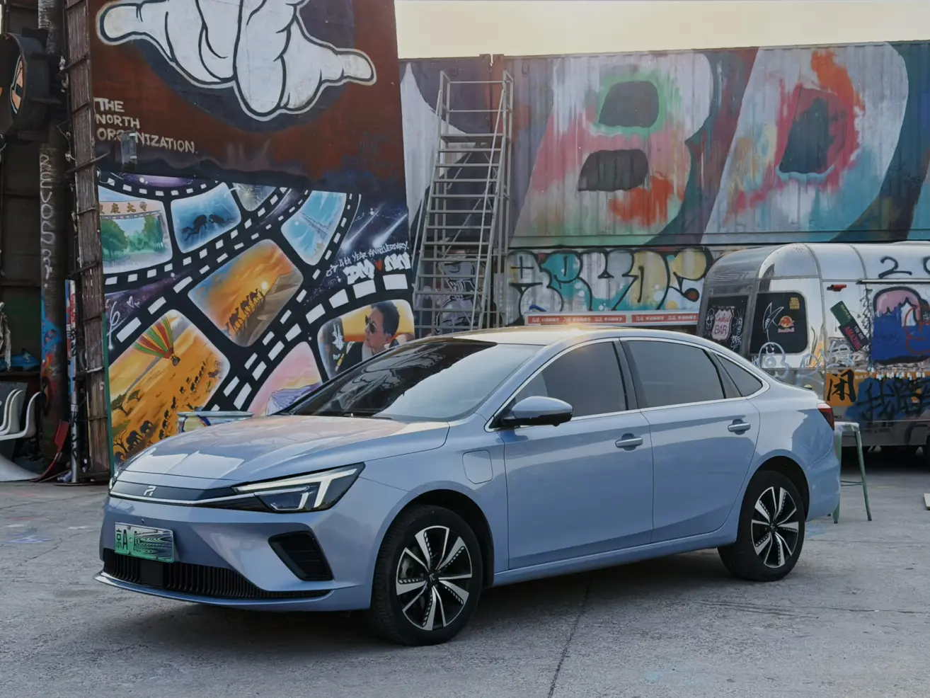 Rising Auto Feifan ER6