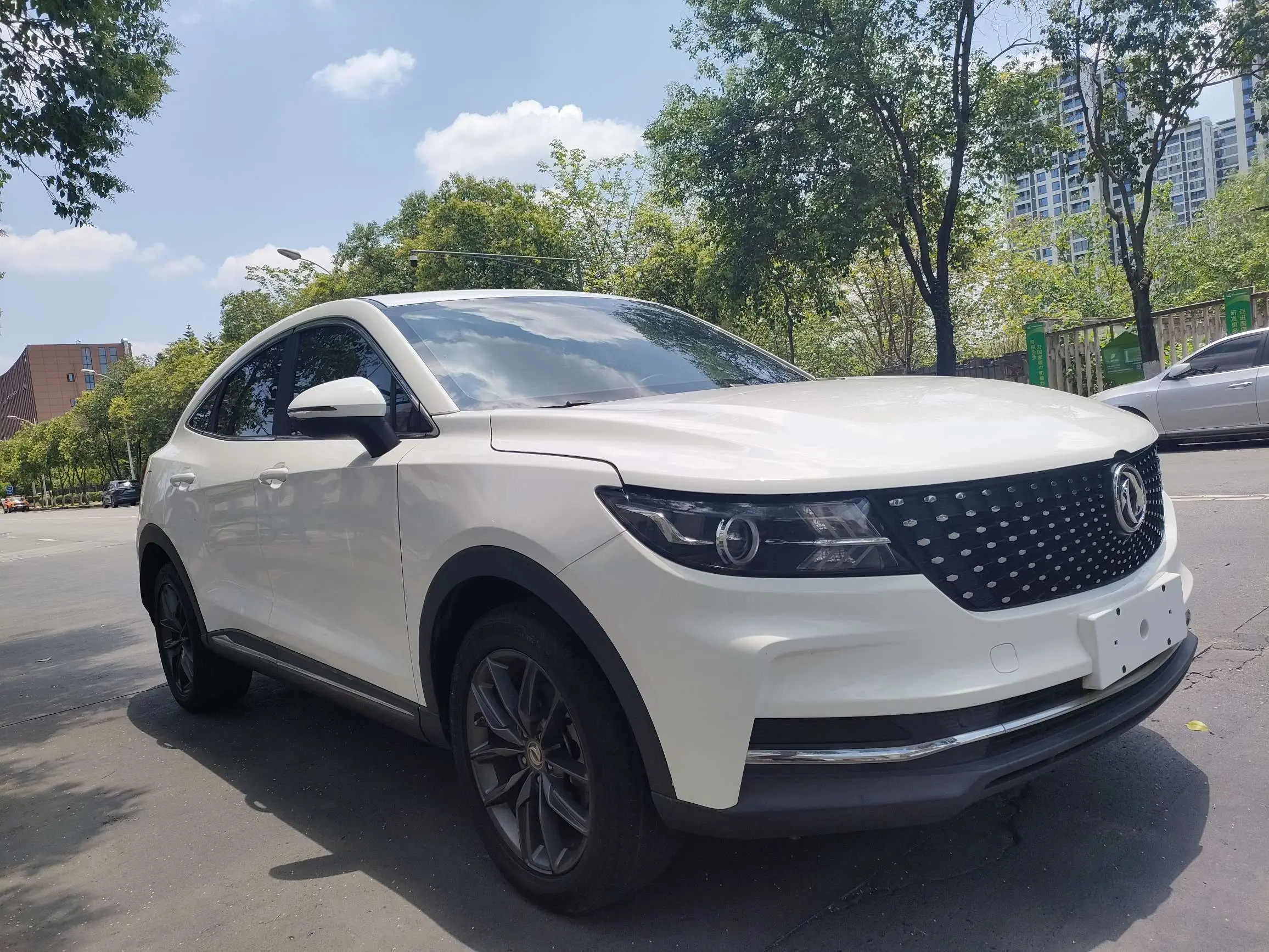 Dongfeng Scenery ix5