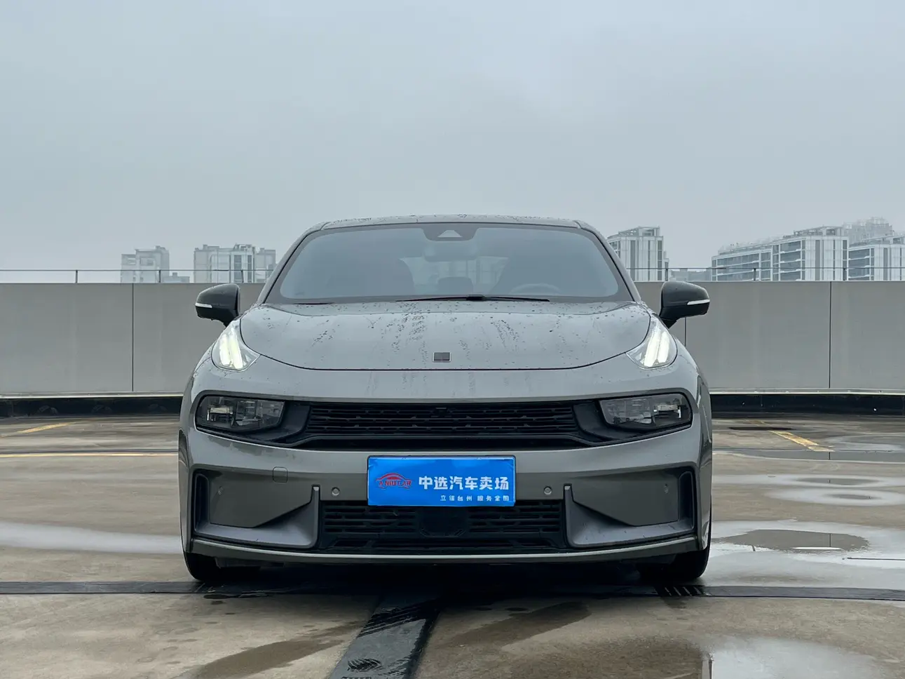 Lynk & Co 03