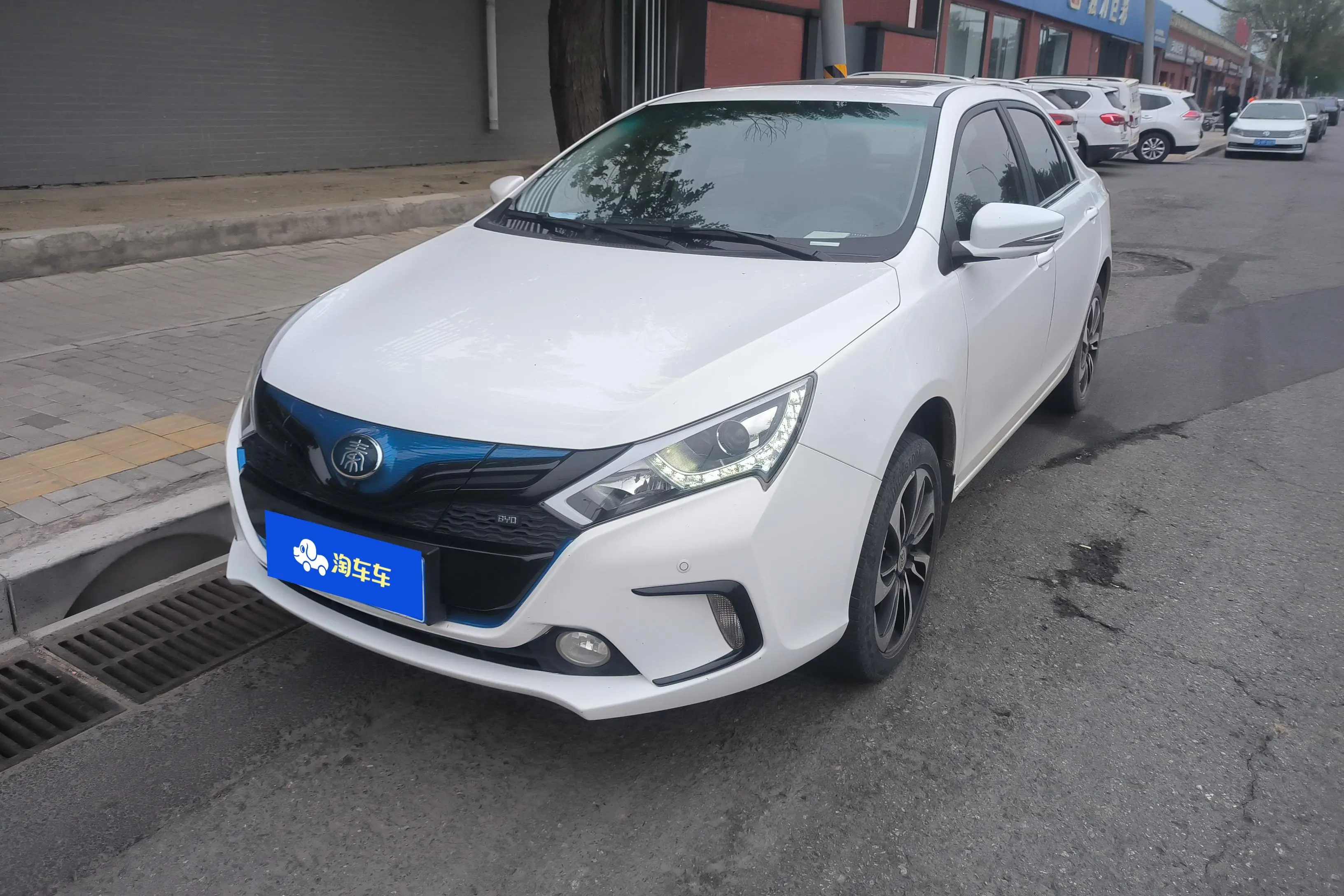 BYD QinEV