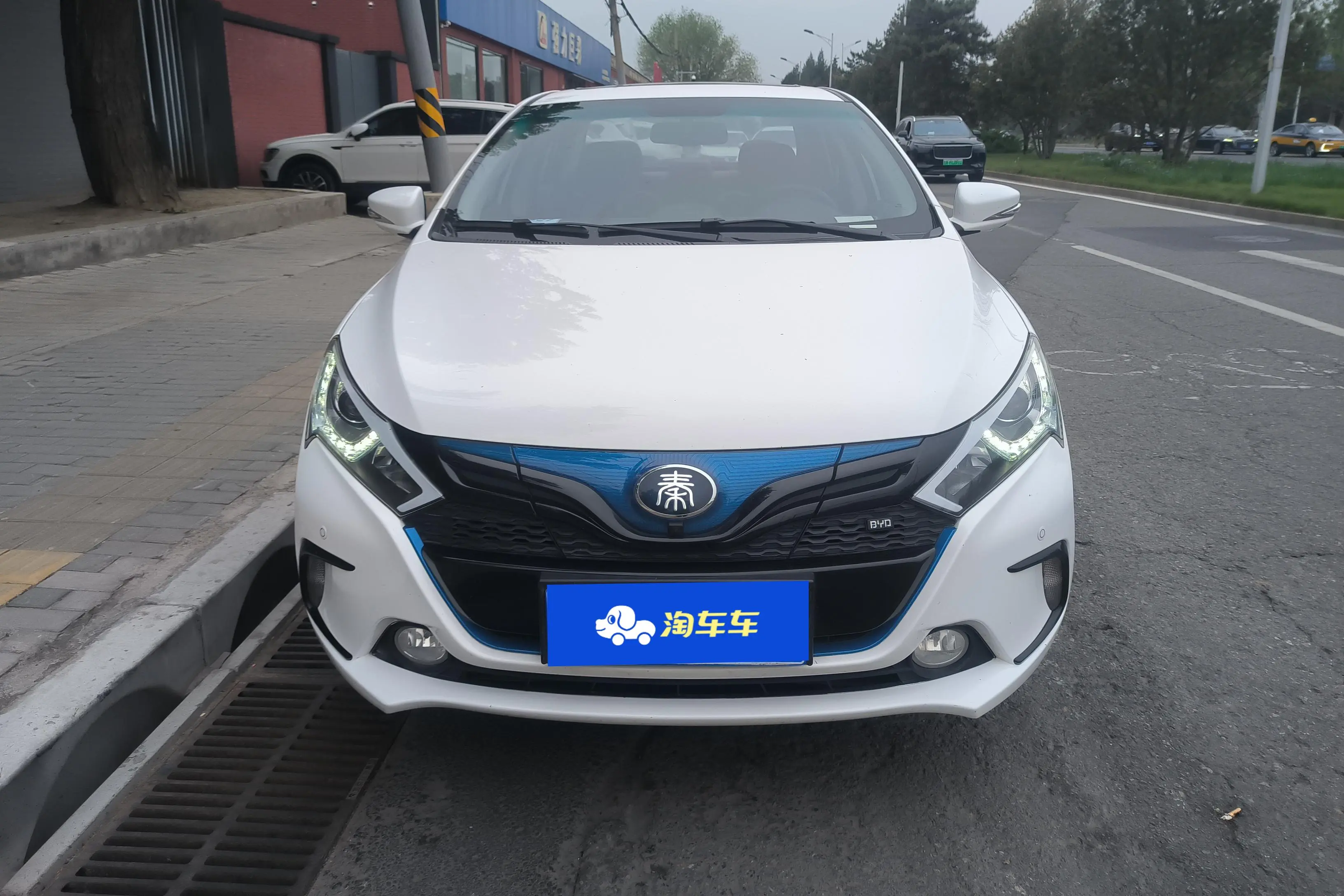 BYD QinEV