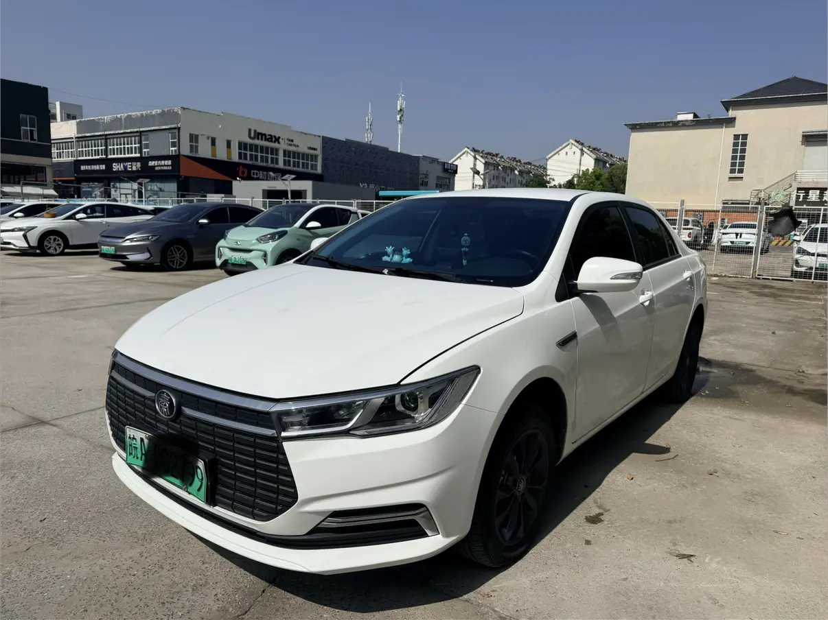 BYD QinEV