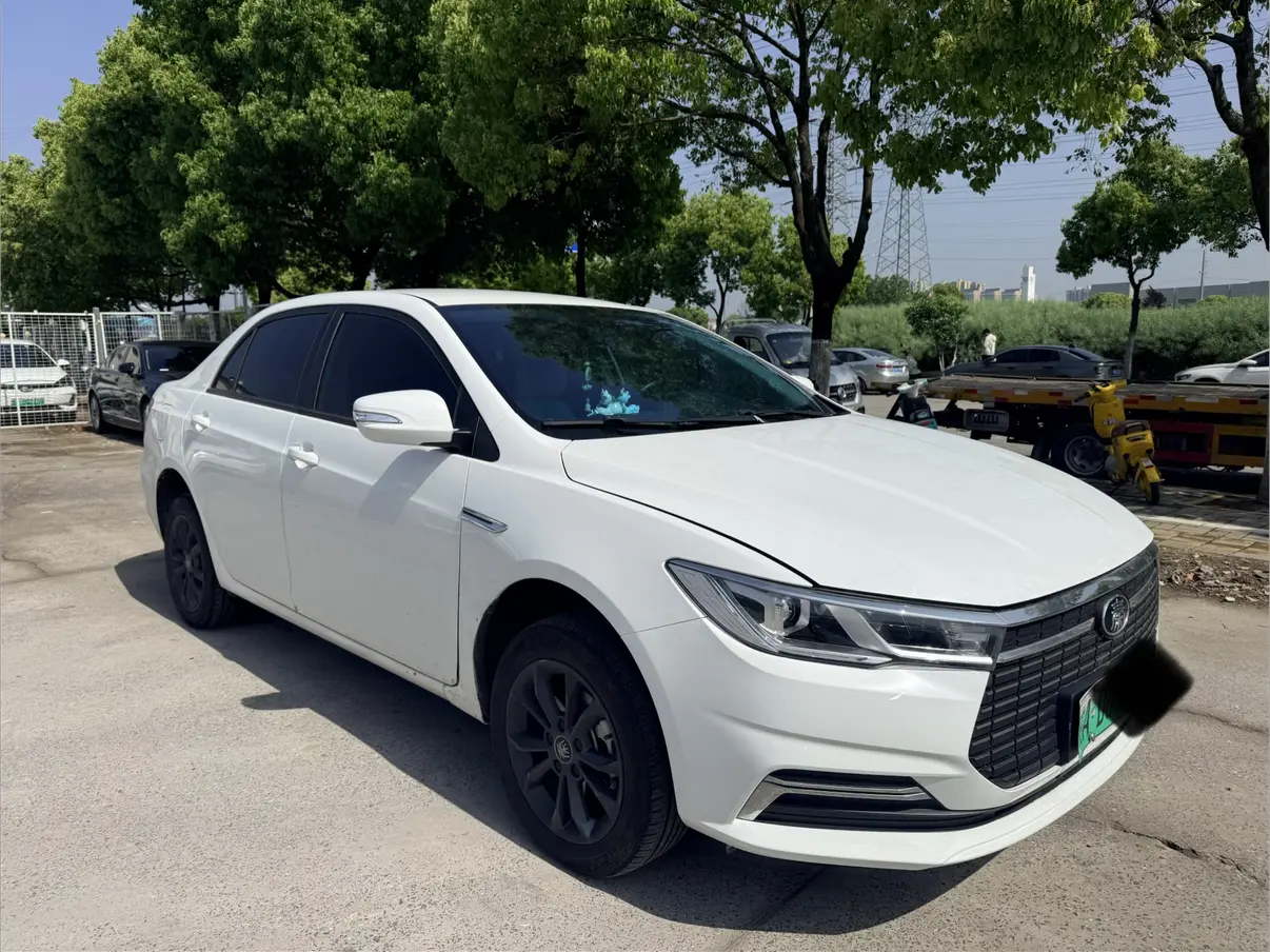 BYD QinEV