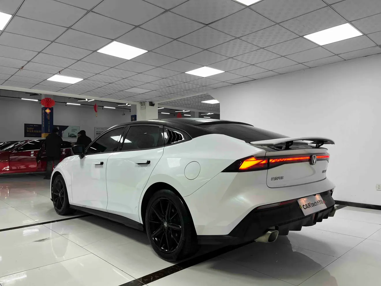 Changan UNI-V