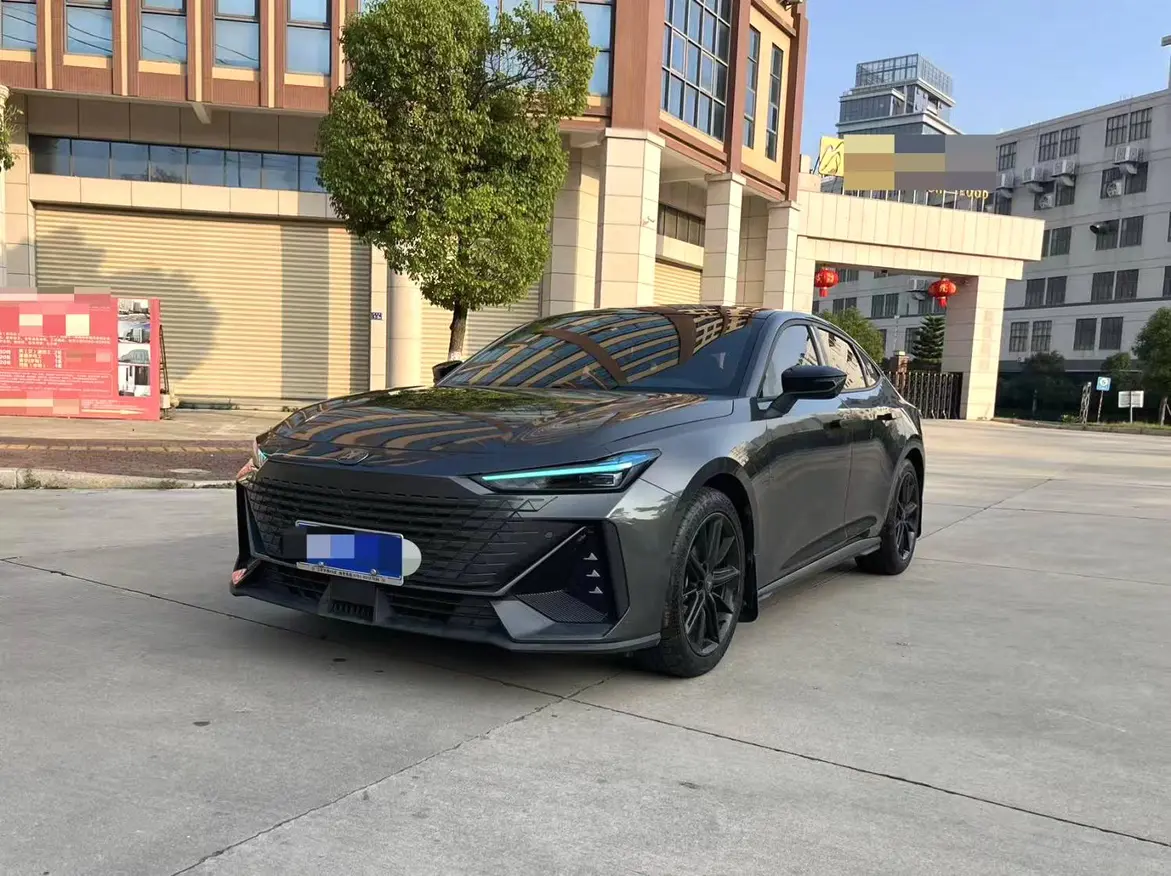 Changan UNI-V