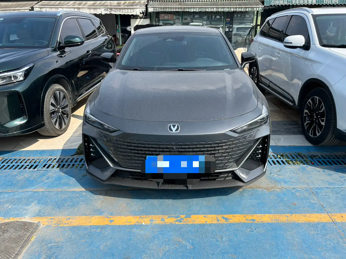 Changan UNI-V