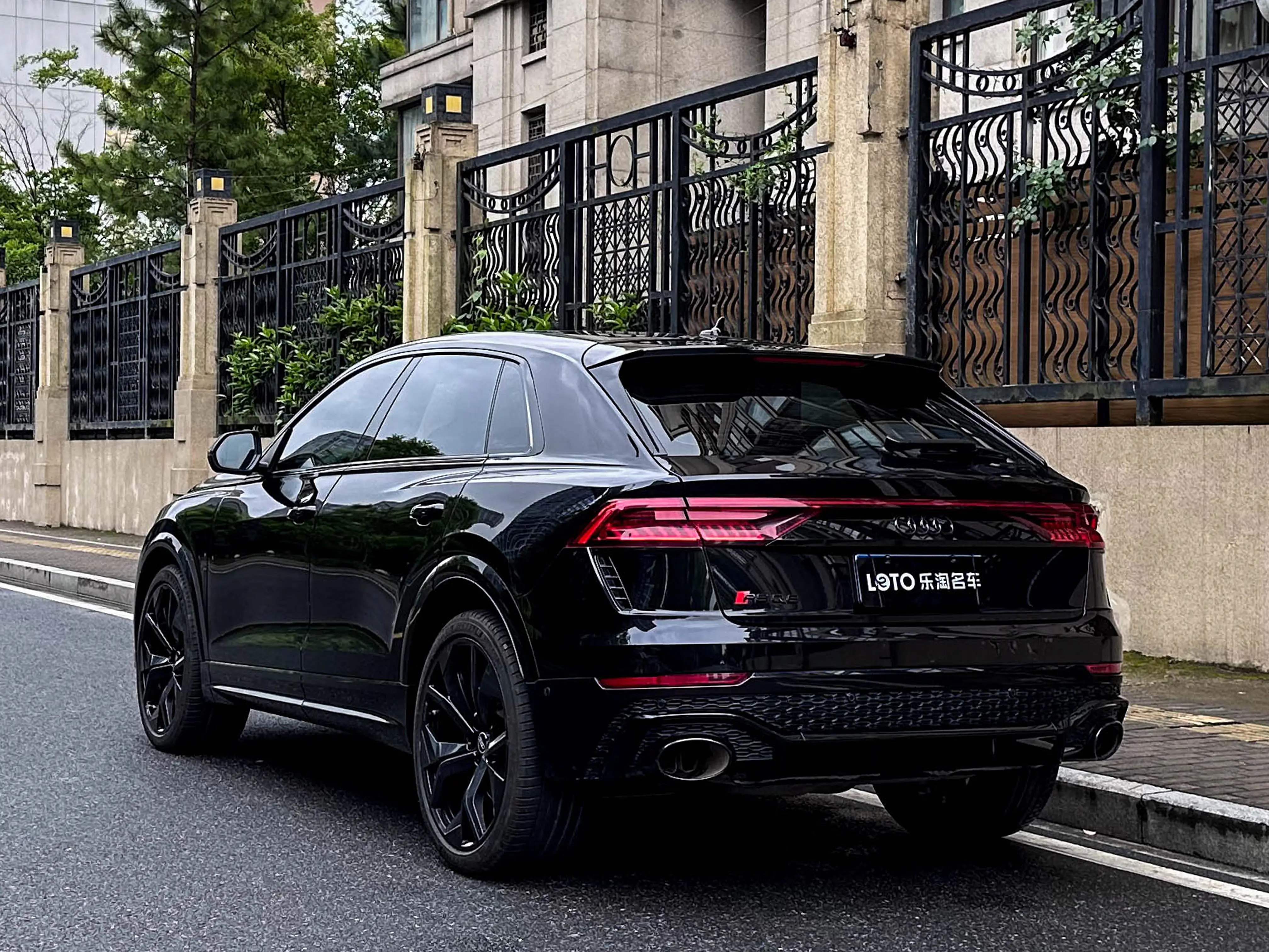 Audi RS Q8
