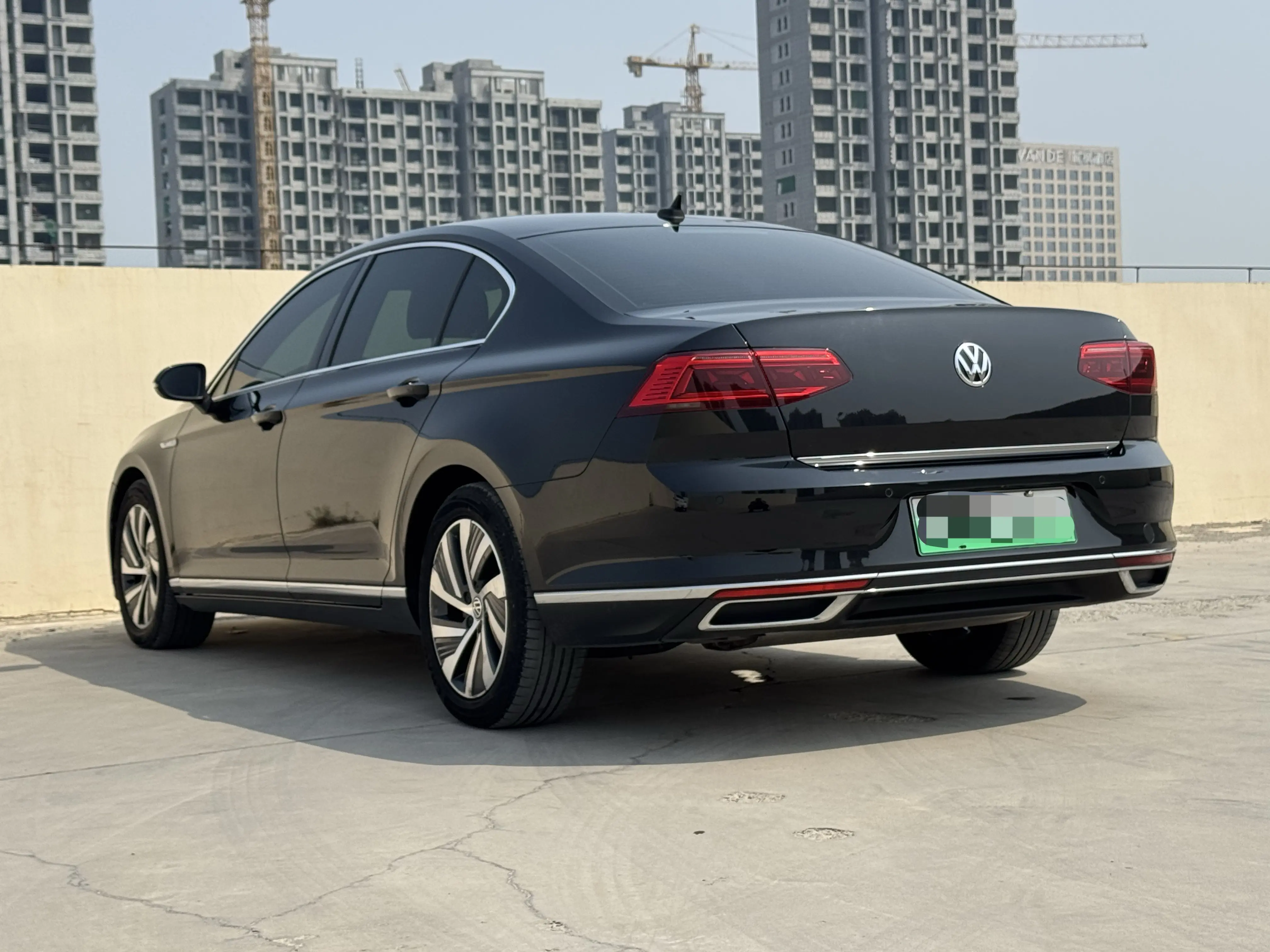 Volkswagen Magotan PHEV