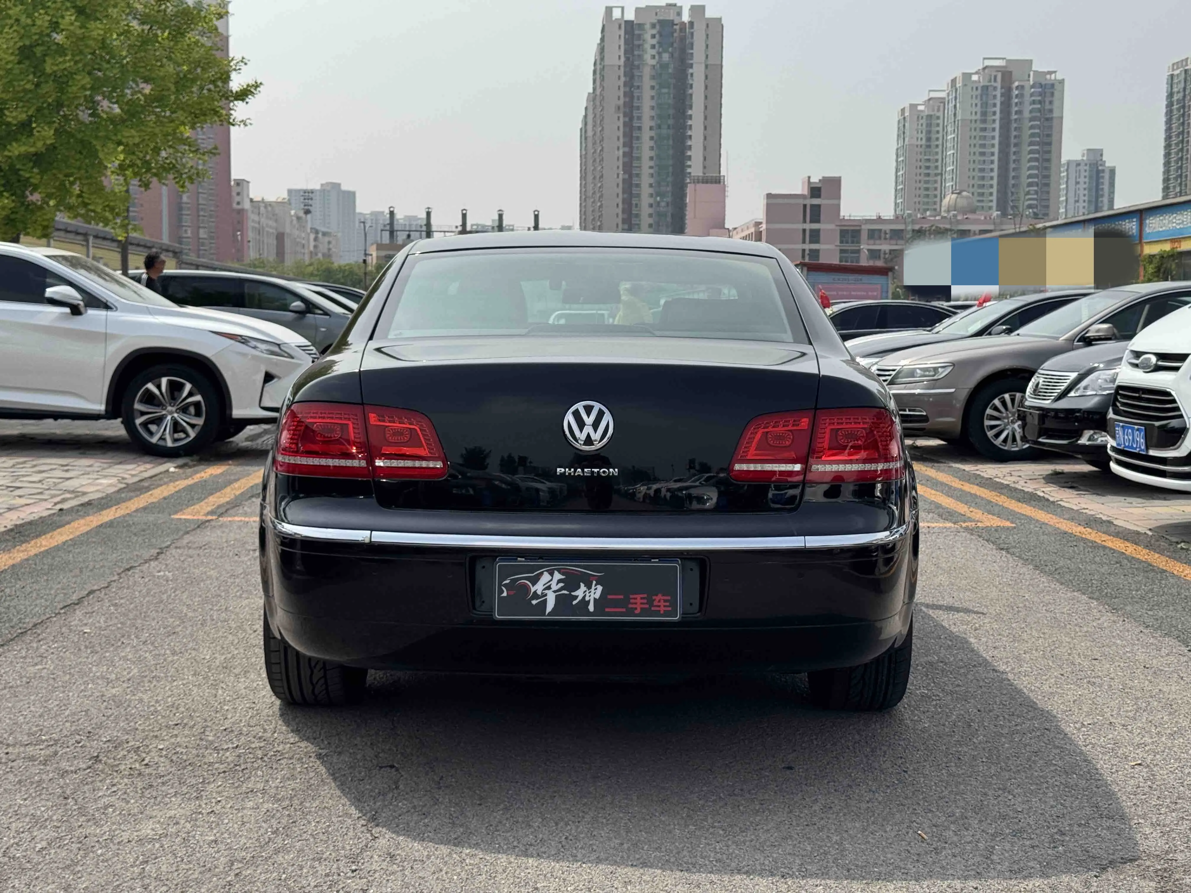 Volkswagen Phaeton / Phideon