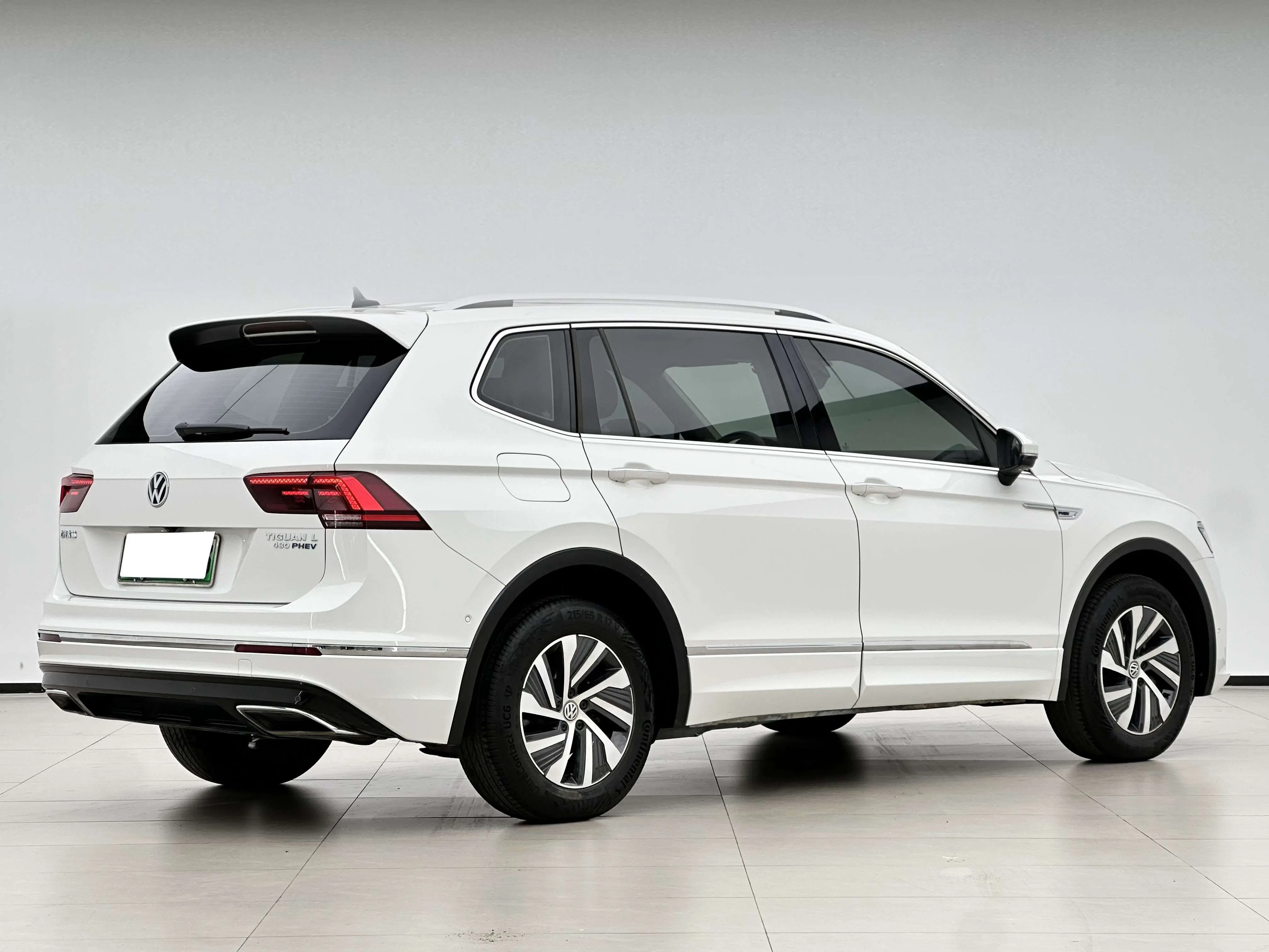 Volkswagen Tiguan L PHEV