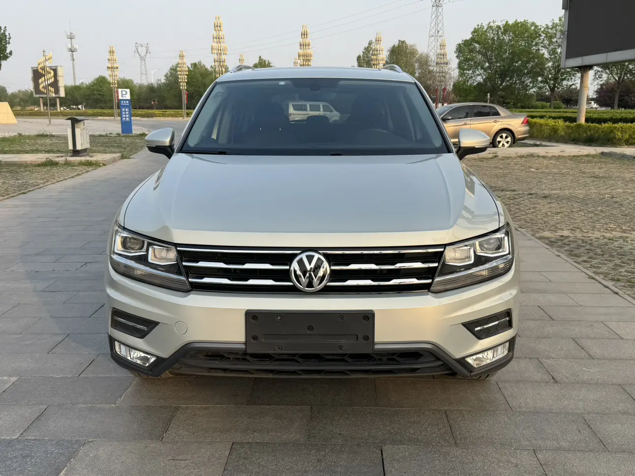 Volkswagen Tiguan L