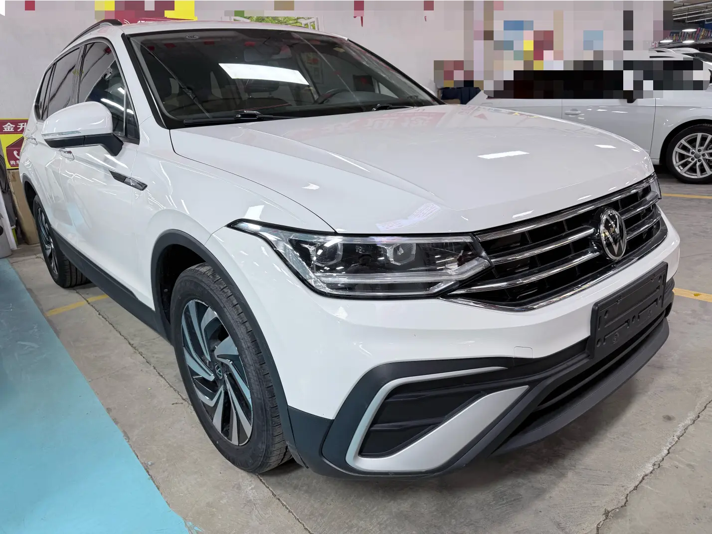 Volkswagen Tiguan L