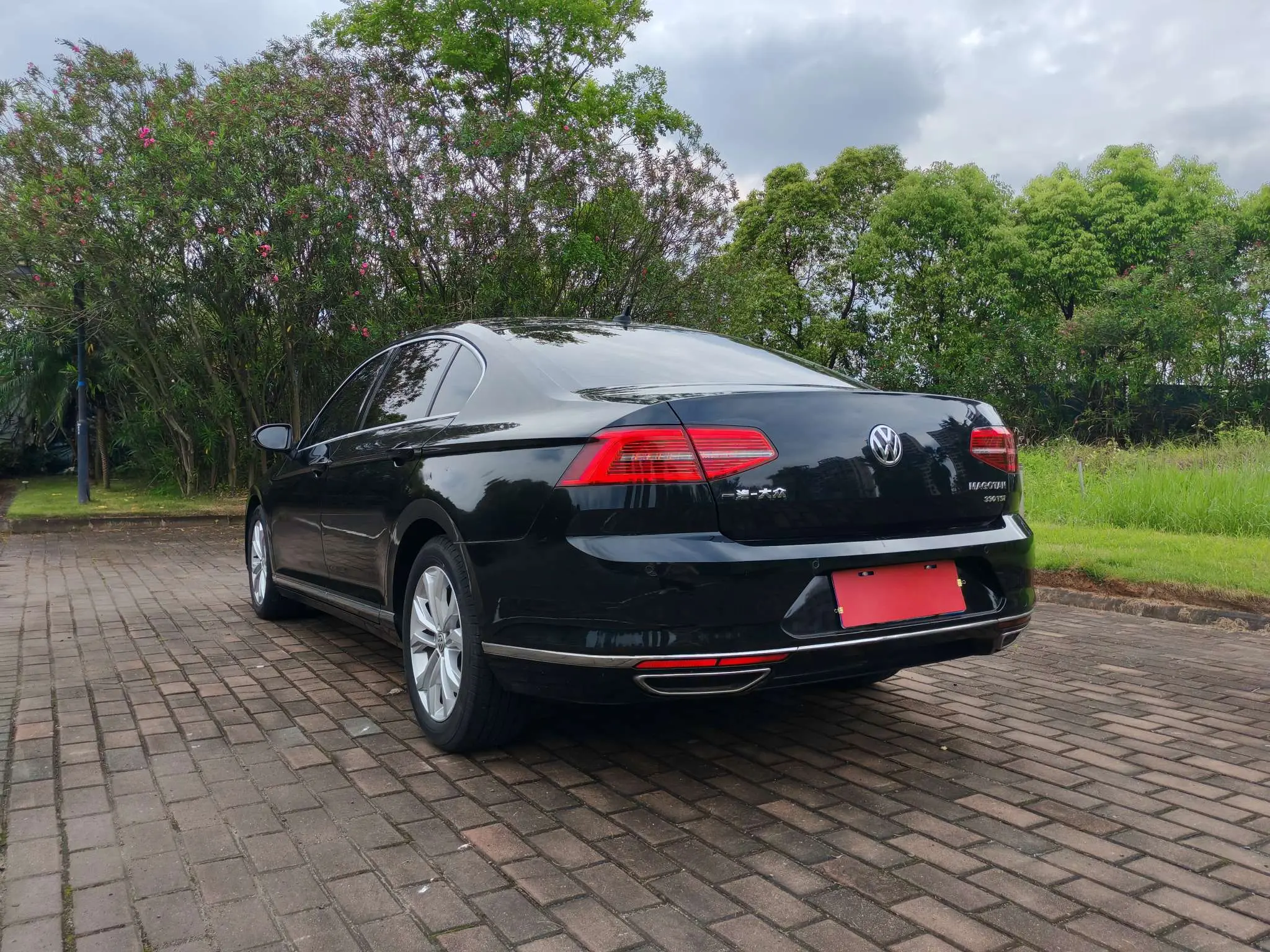 Volkswagen Magotan