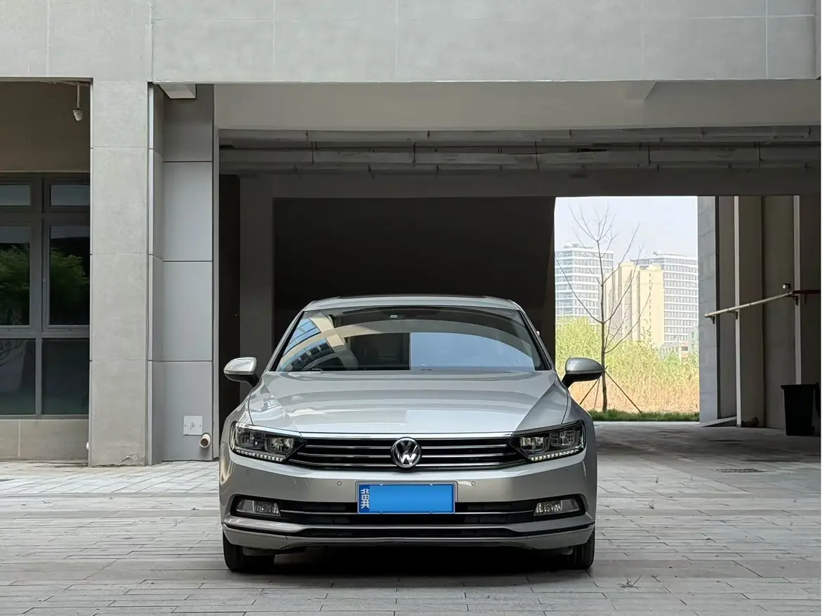 Volkswagen Magotan