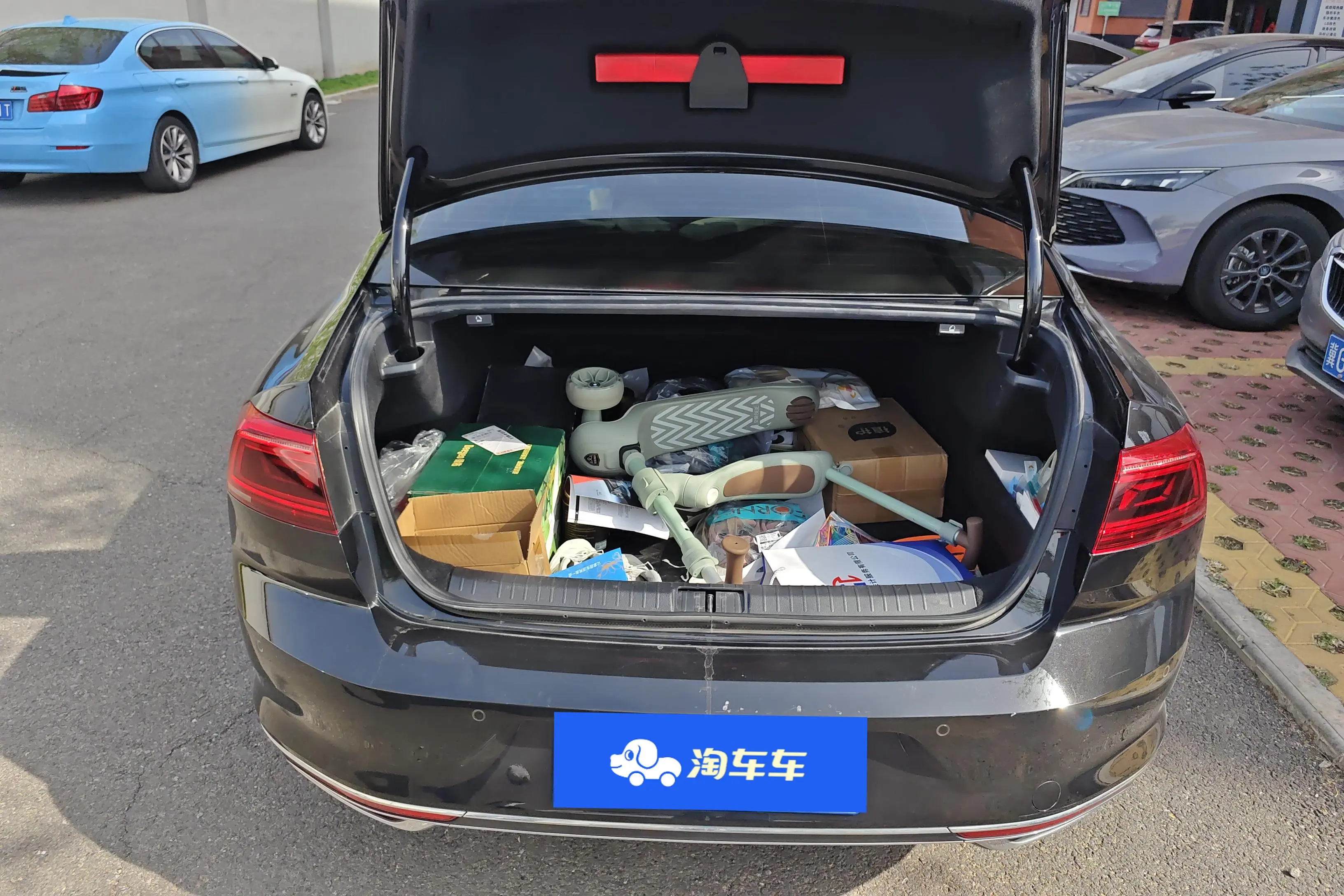 Volkswagen Magotan