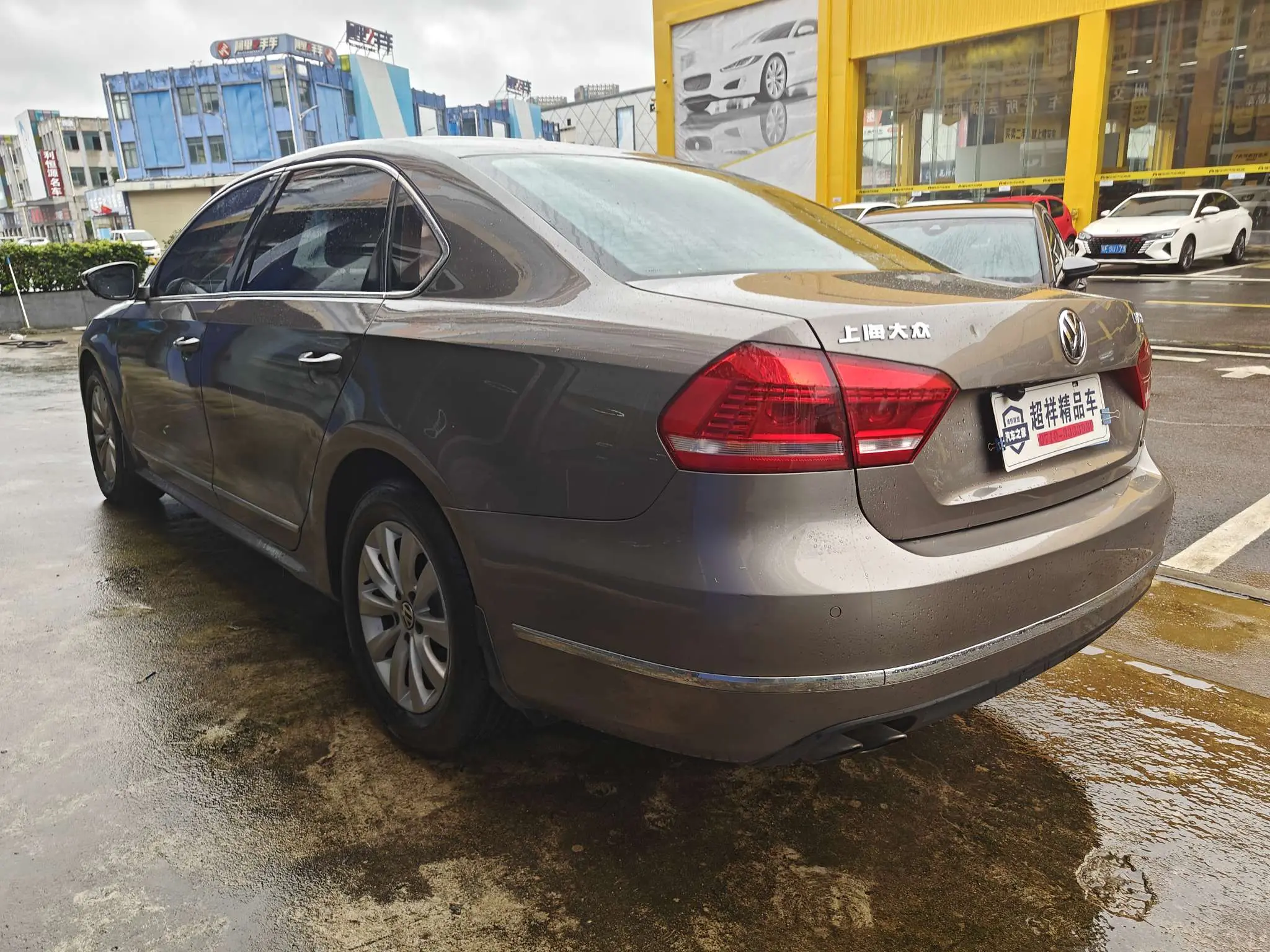 Volkswagen Passat