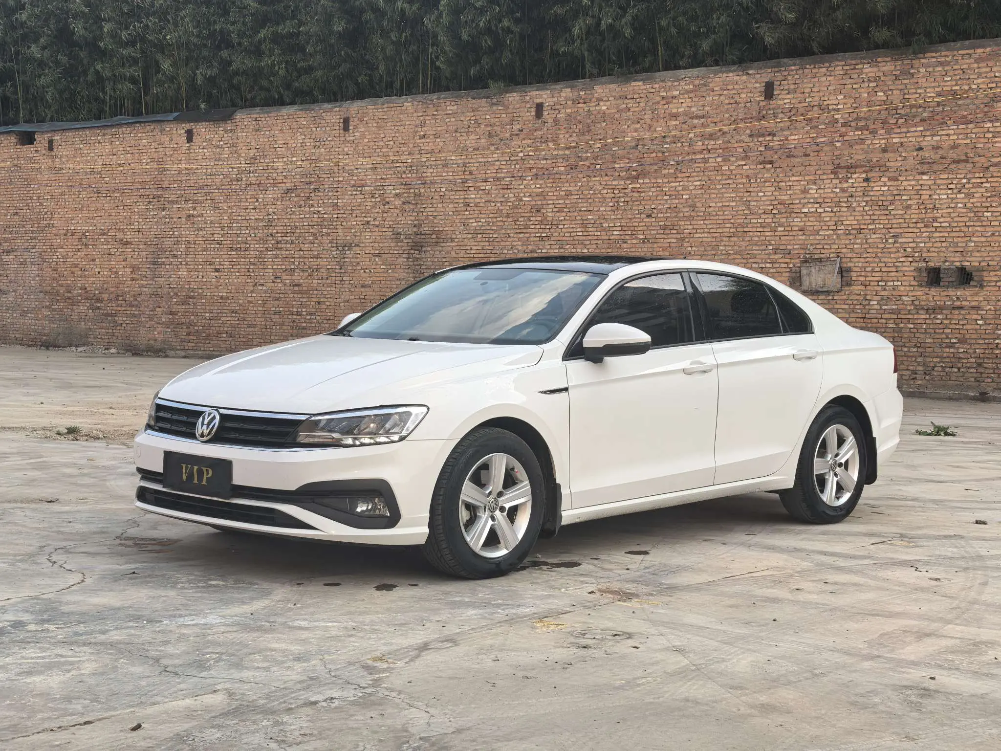 Volkswagen Lamando