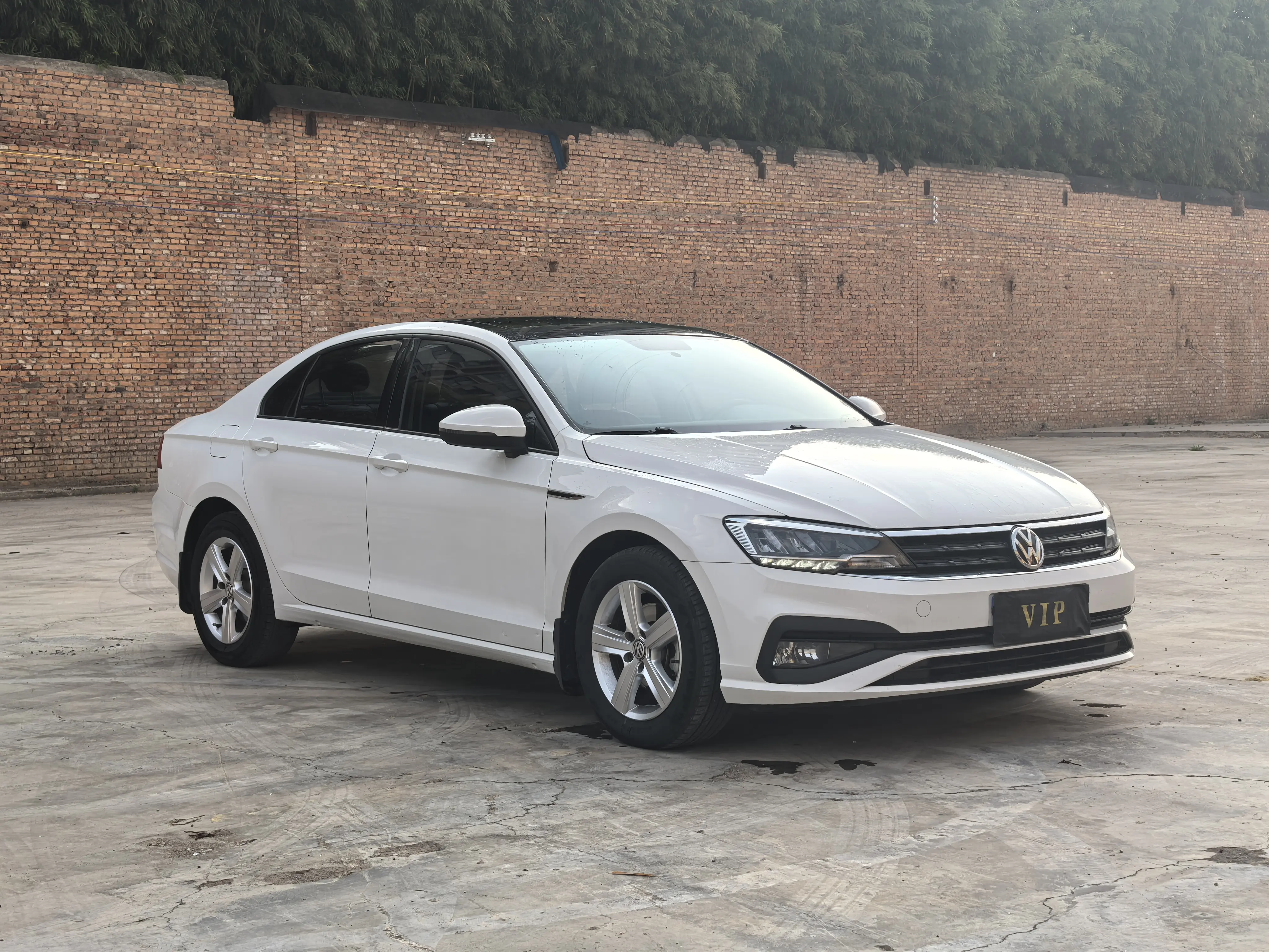 Volkswagen Lamando