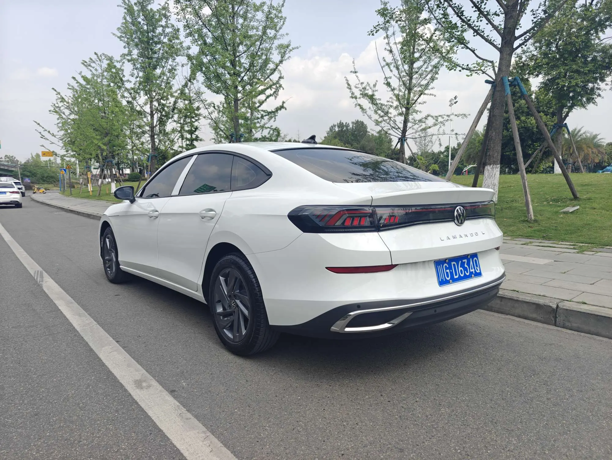 Volkswagen Lamando