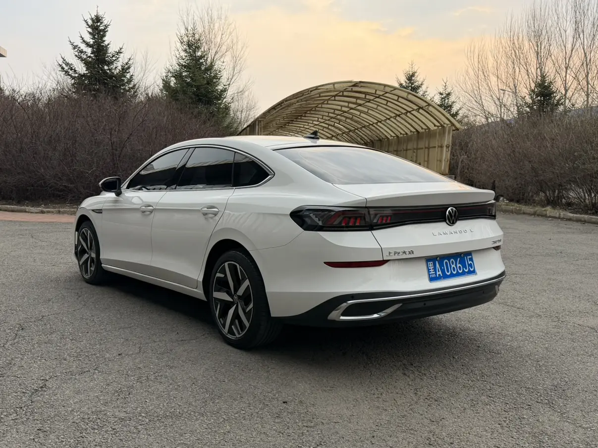 Volkswagen Lamando