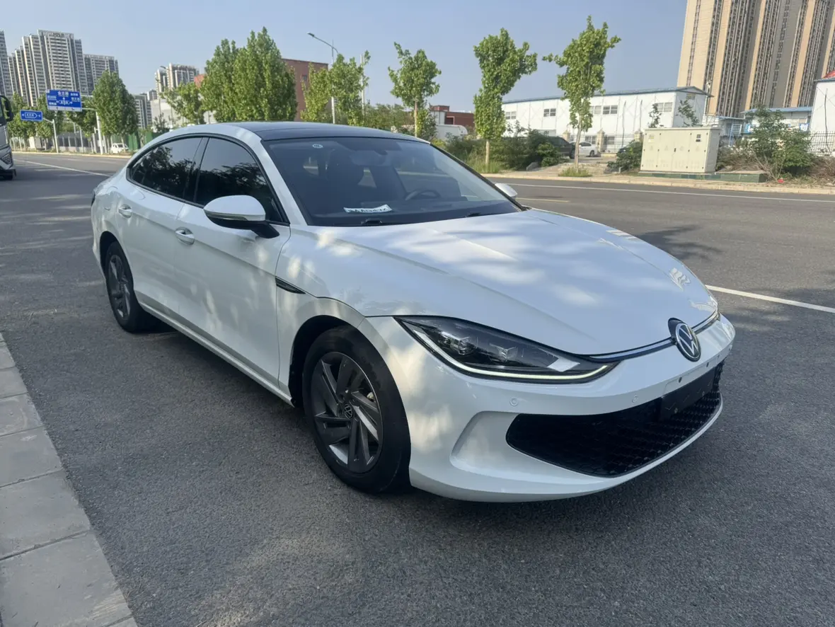 Volkswagen Lamando