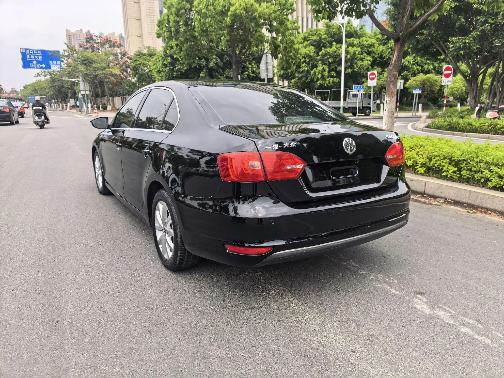 Volkswagen Sagitar