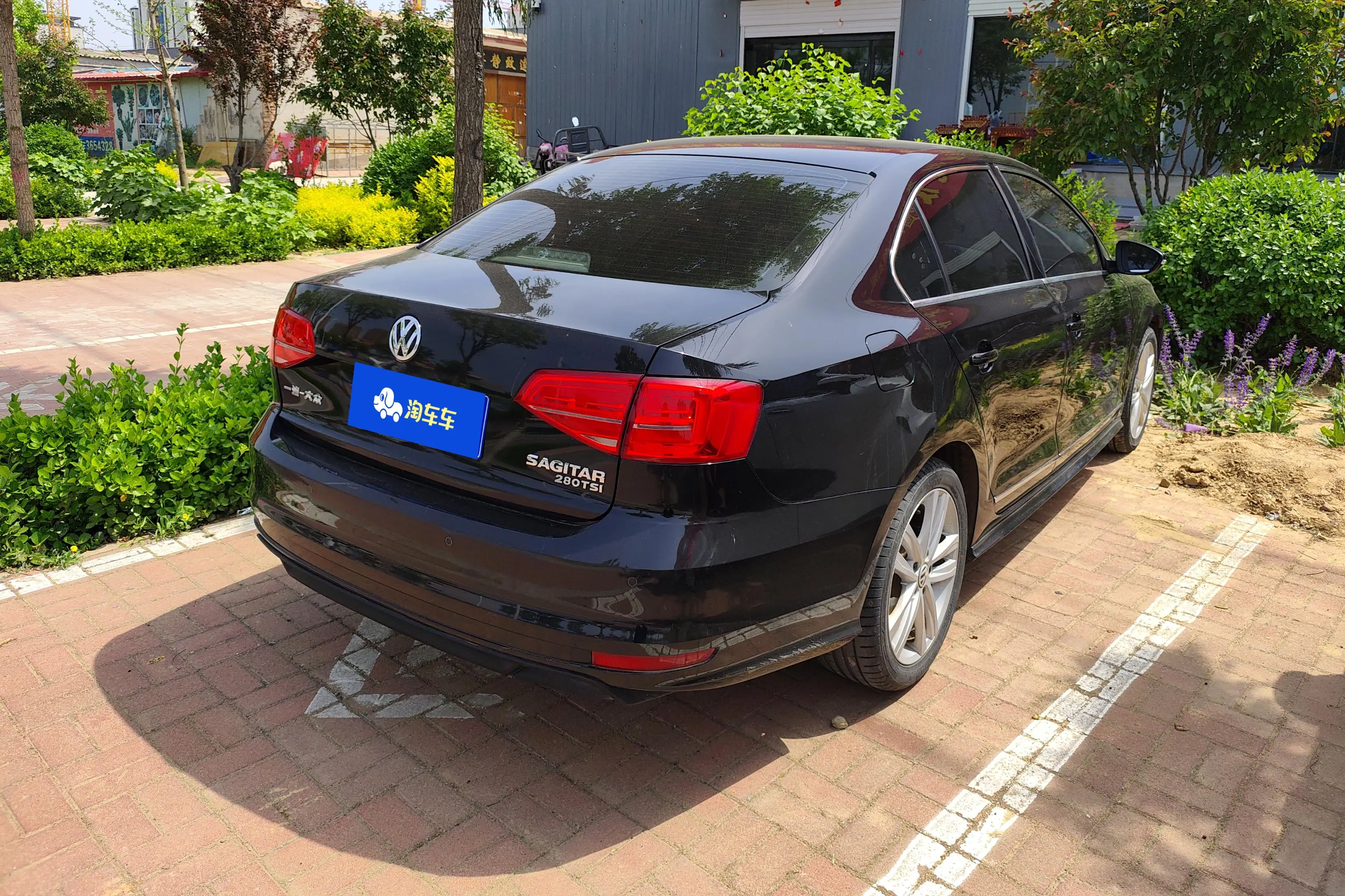 Volkswagen Sagitar