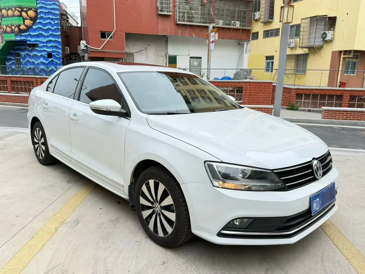 Volkswagen Sagitar