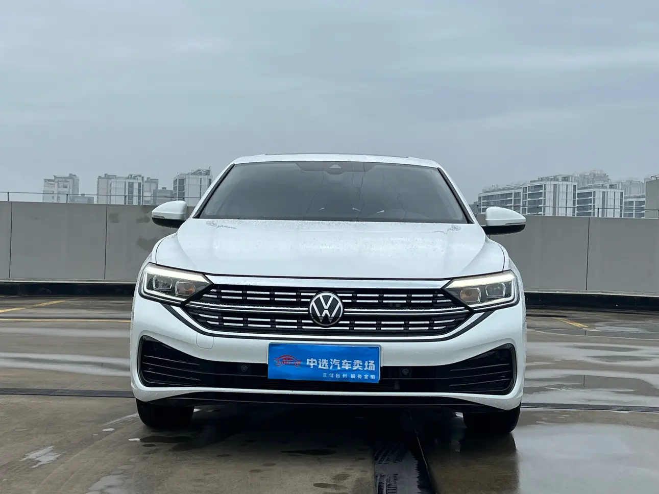 Volkswagen Sagitar
