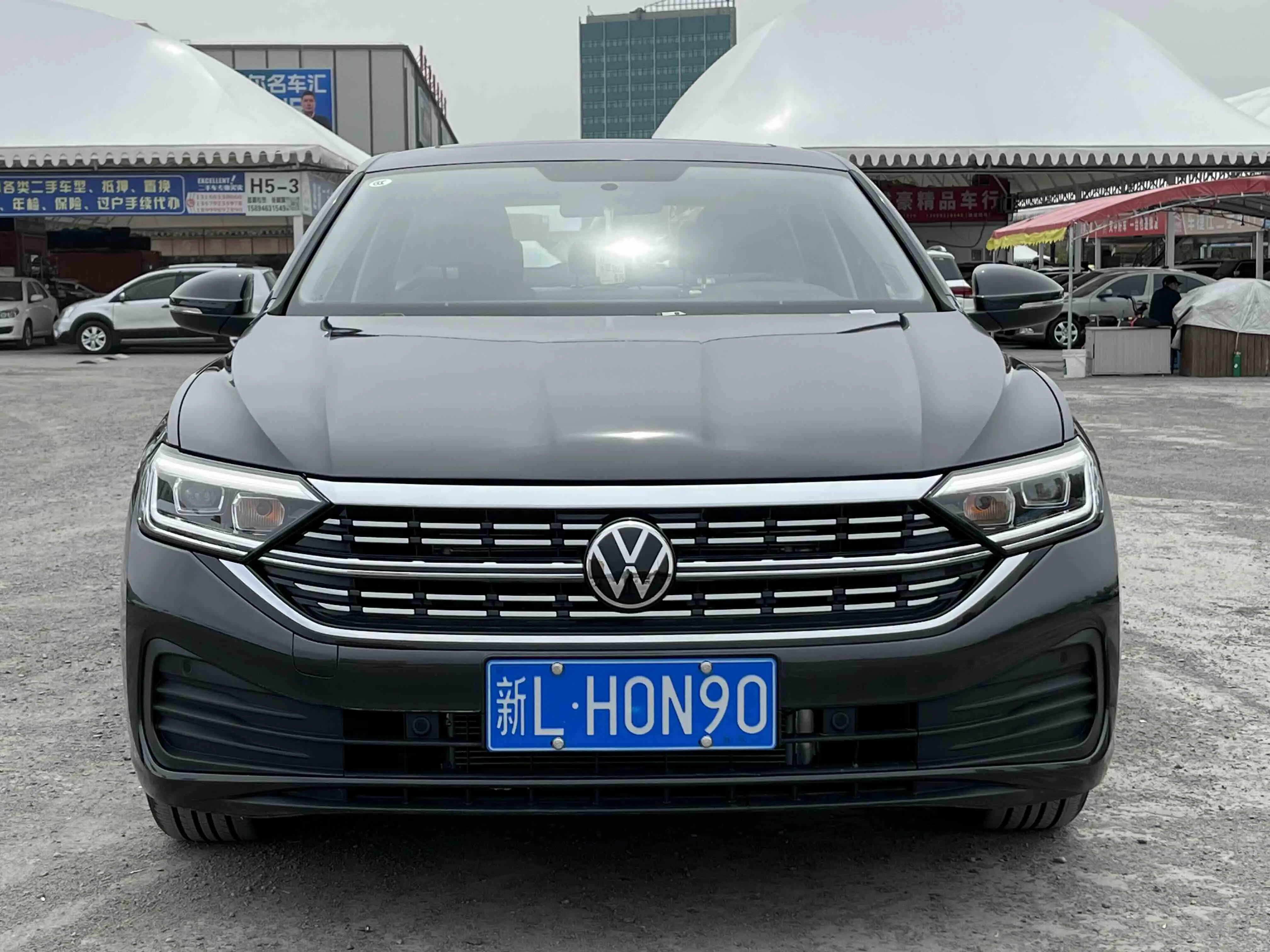 Volkswagen Sagitar