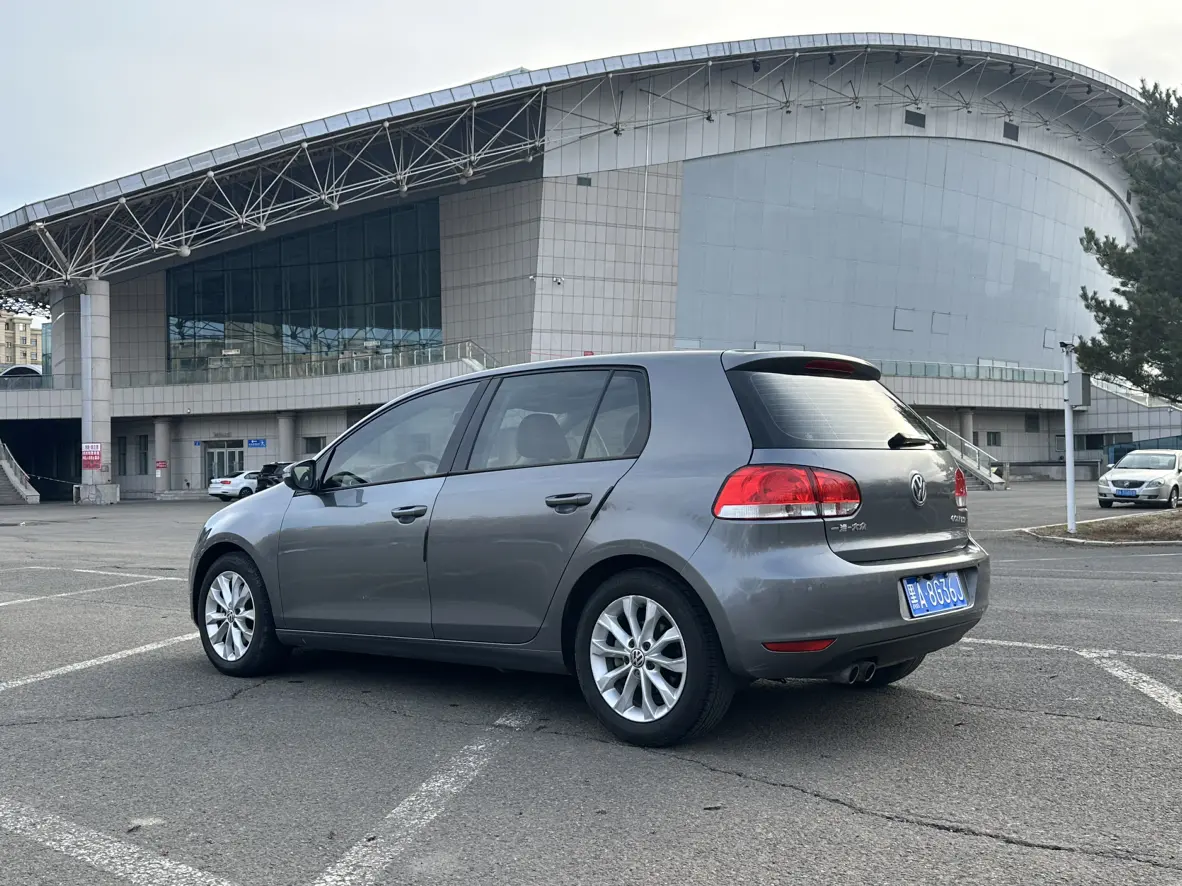 Volkswagen golf