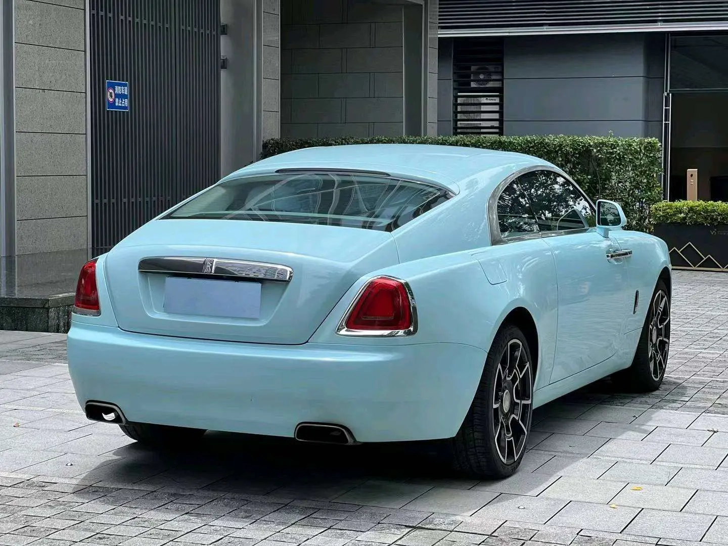 Rolls Royce Phantom